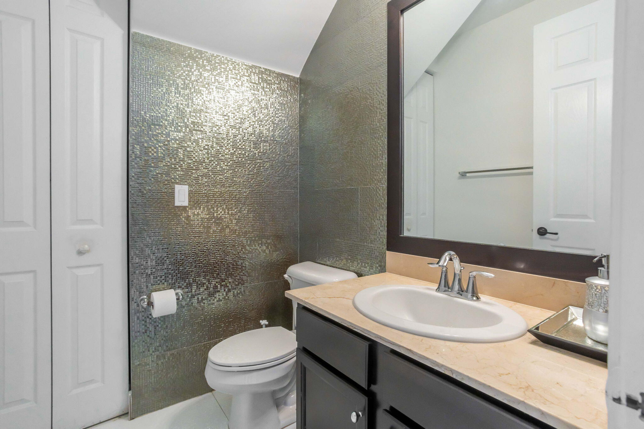 MLS #RX-11136641 image #22