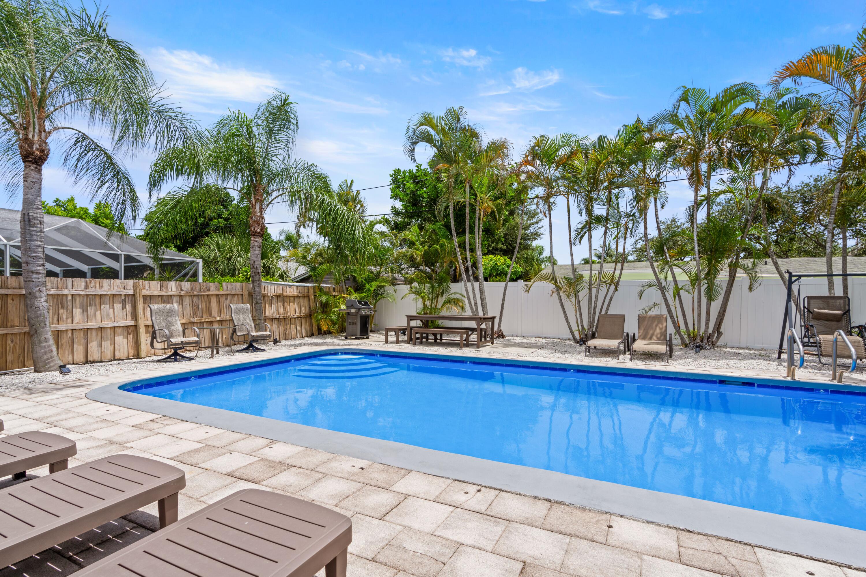 MLS #RX-11136656 image #1