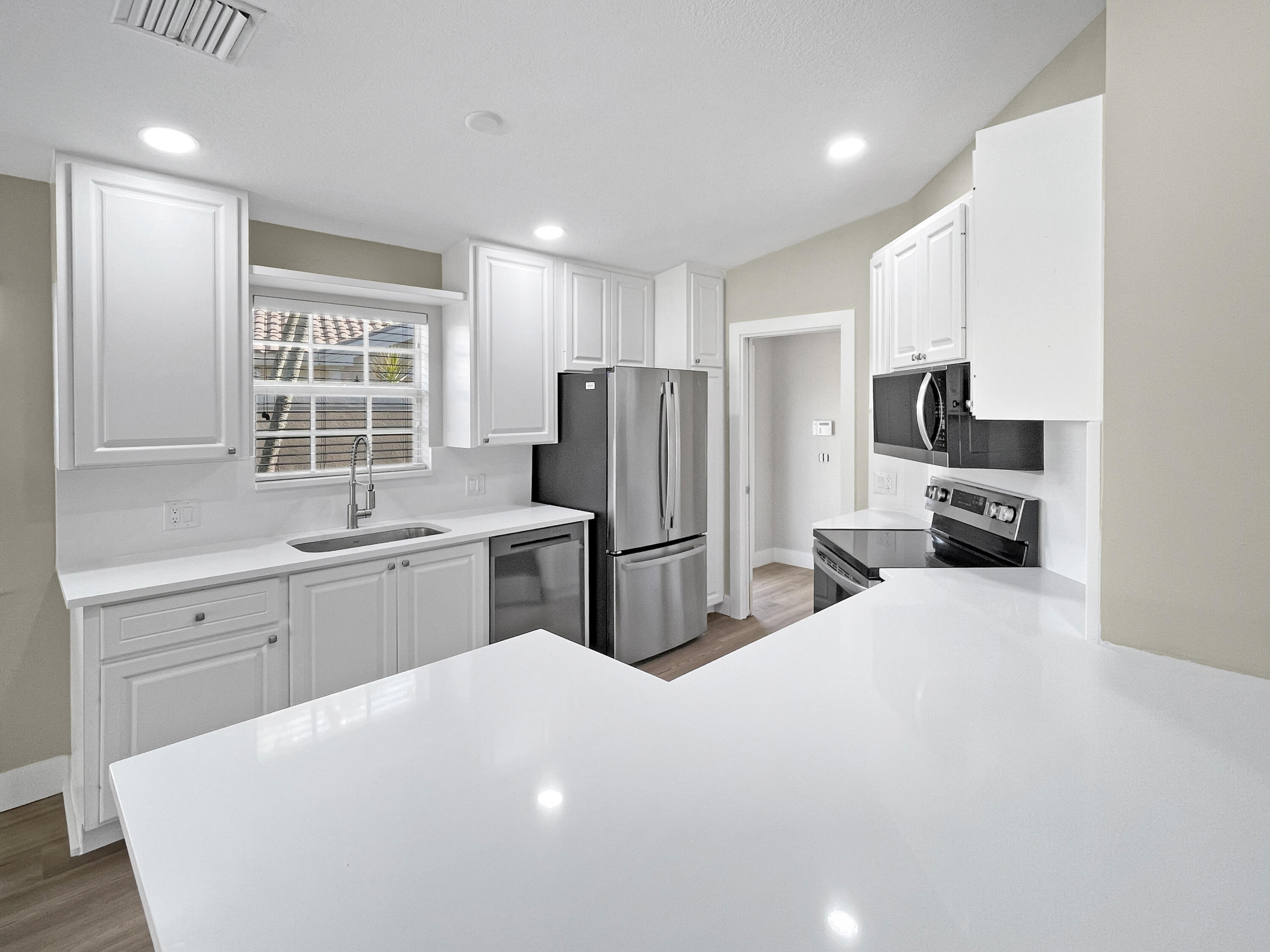 MLS #RX-11136715 image #2