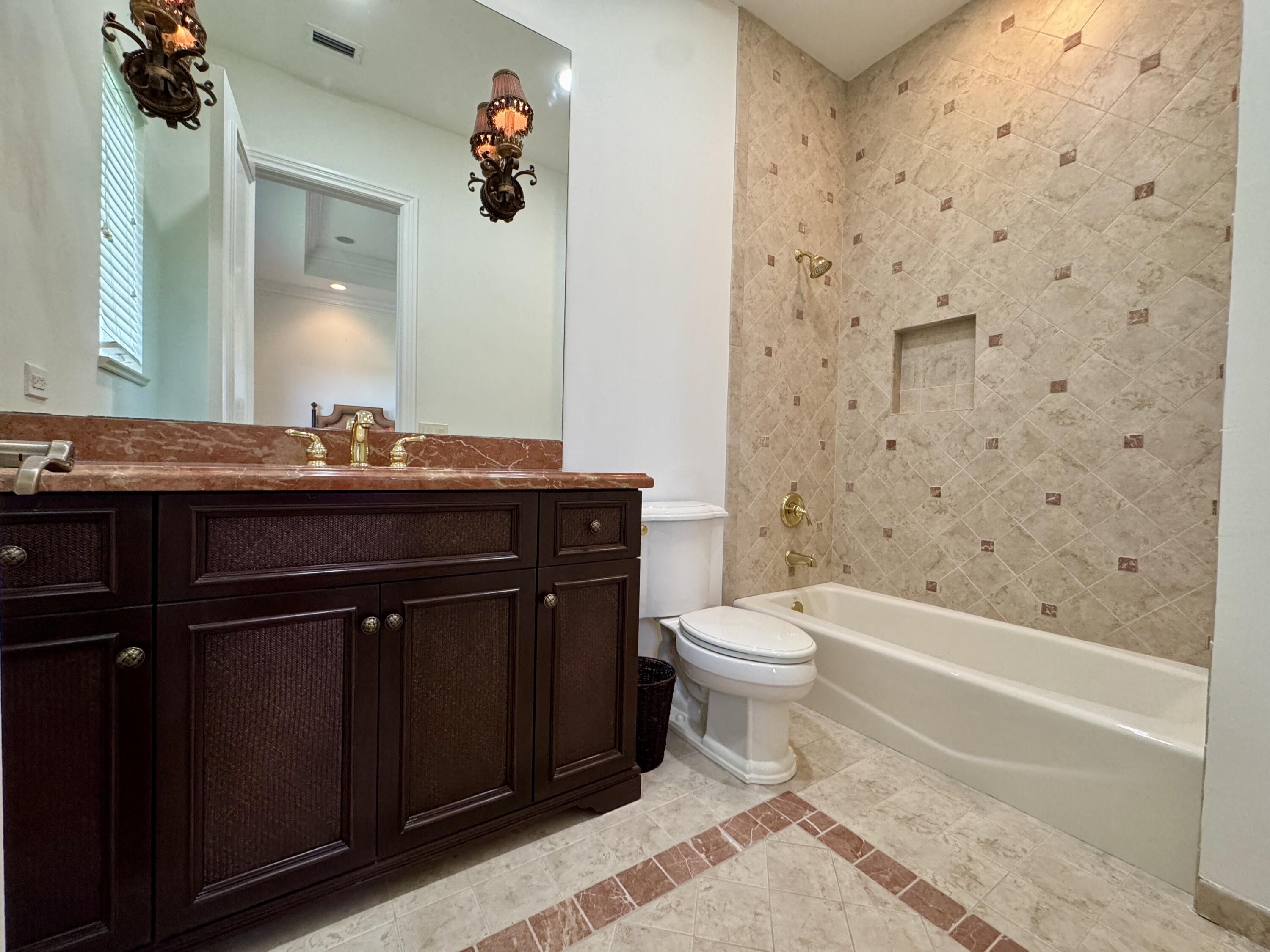 MLS #RX-11136755 image #40