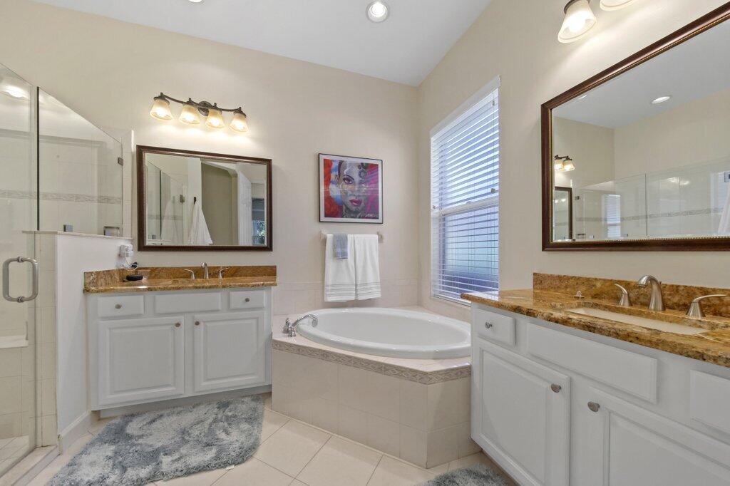 MLS #RX-10805965 image #12