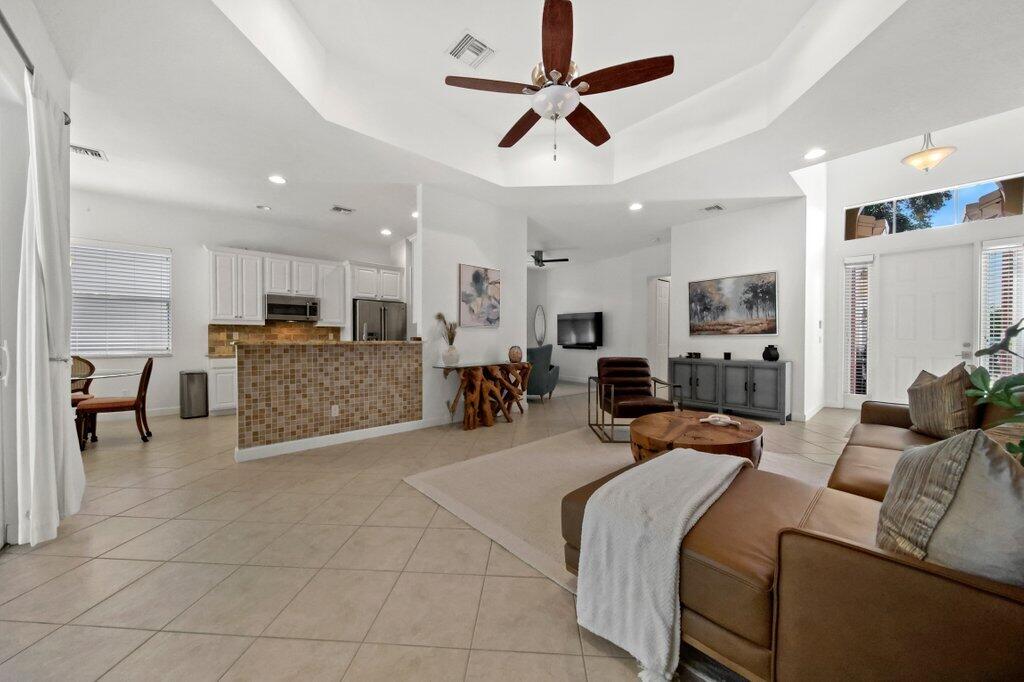 MLS #RX-10805965 image #3