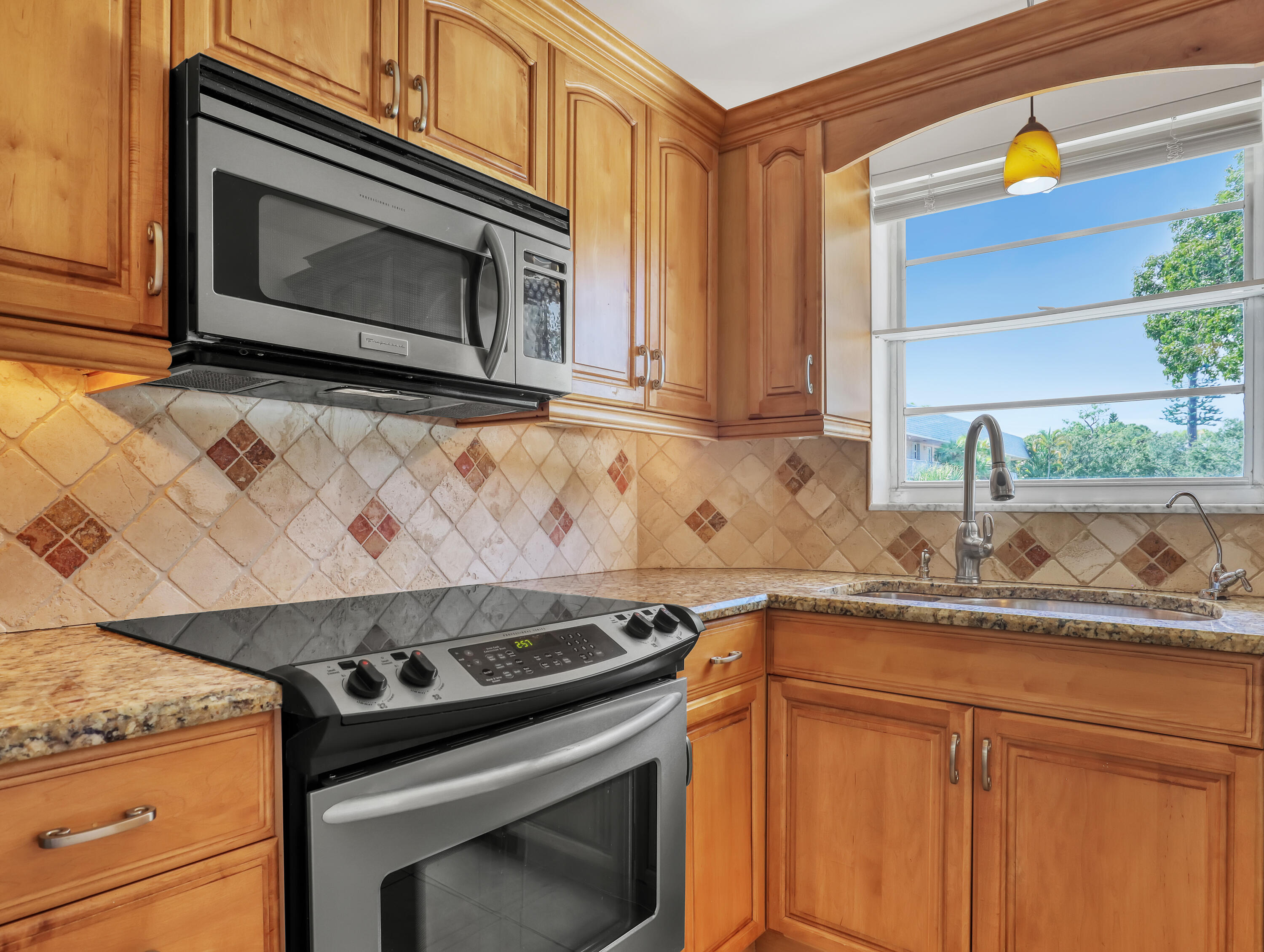 MLS #RX-11136833 image #12