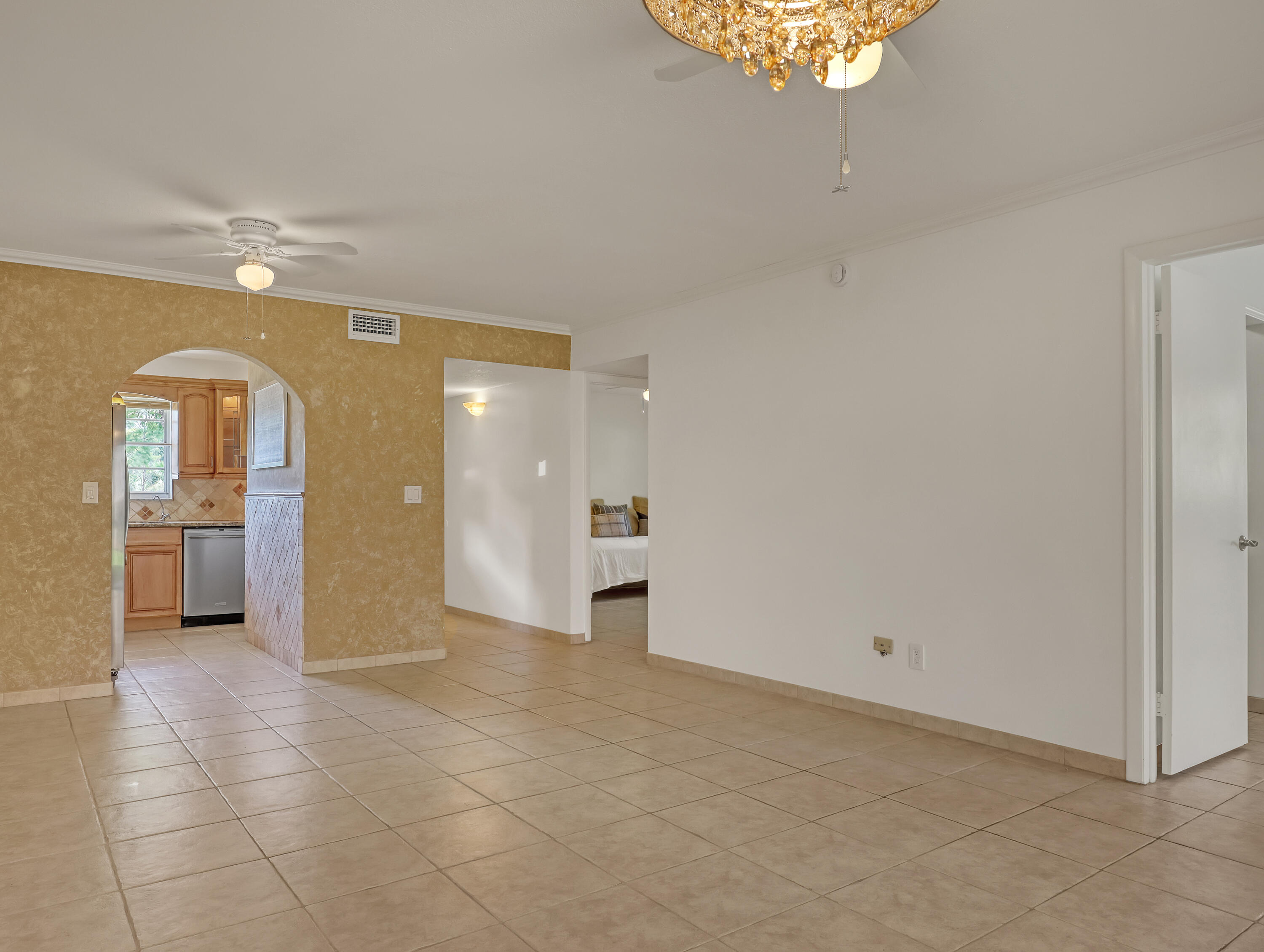 MLS #RX-11136833 image #6