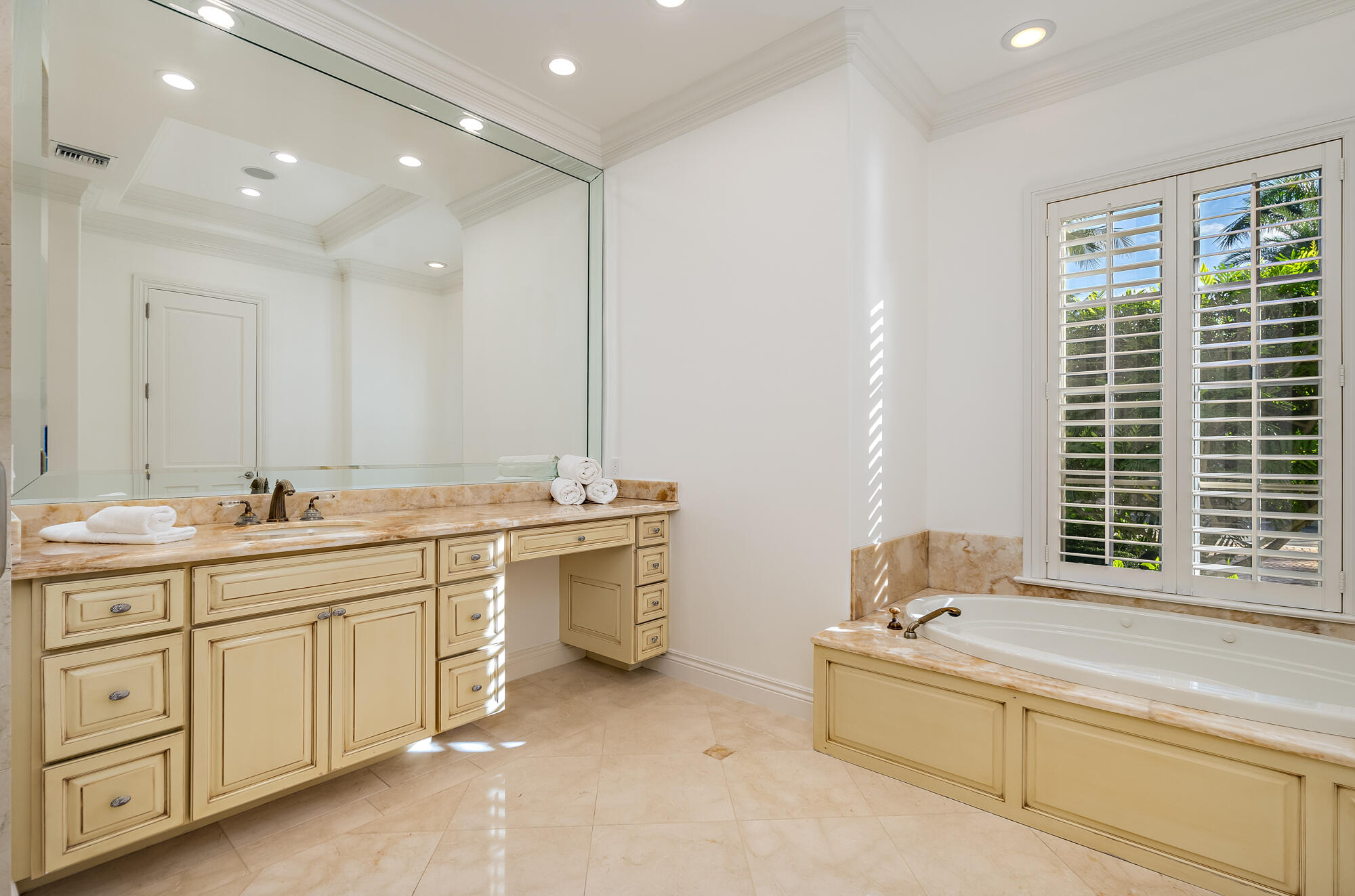 MLS #RX-11136871 image #13