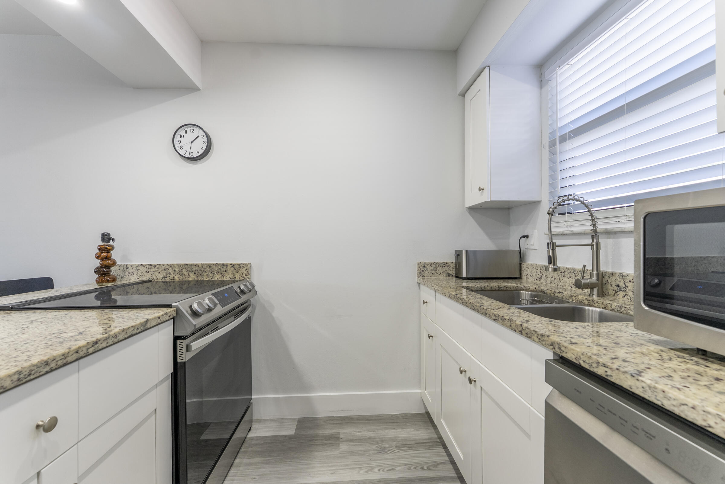 MLS #RX-11136879 image #8