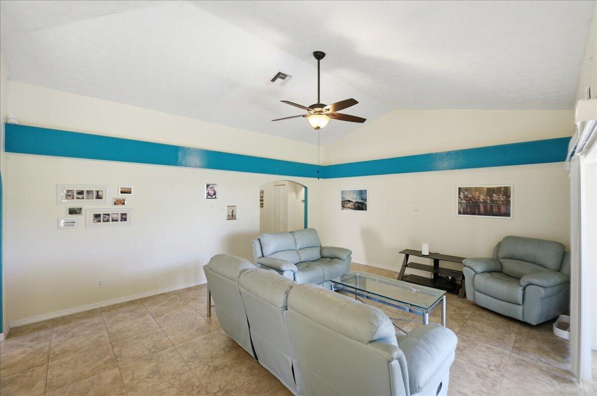 MLS #RX-11136951 image #4