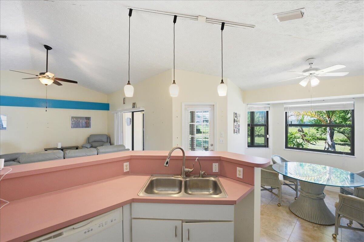 MLS #RX-11136951 image #9