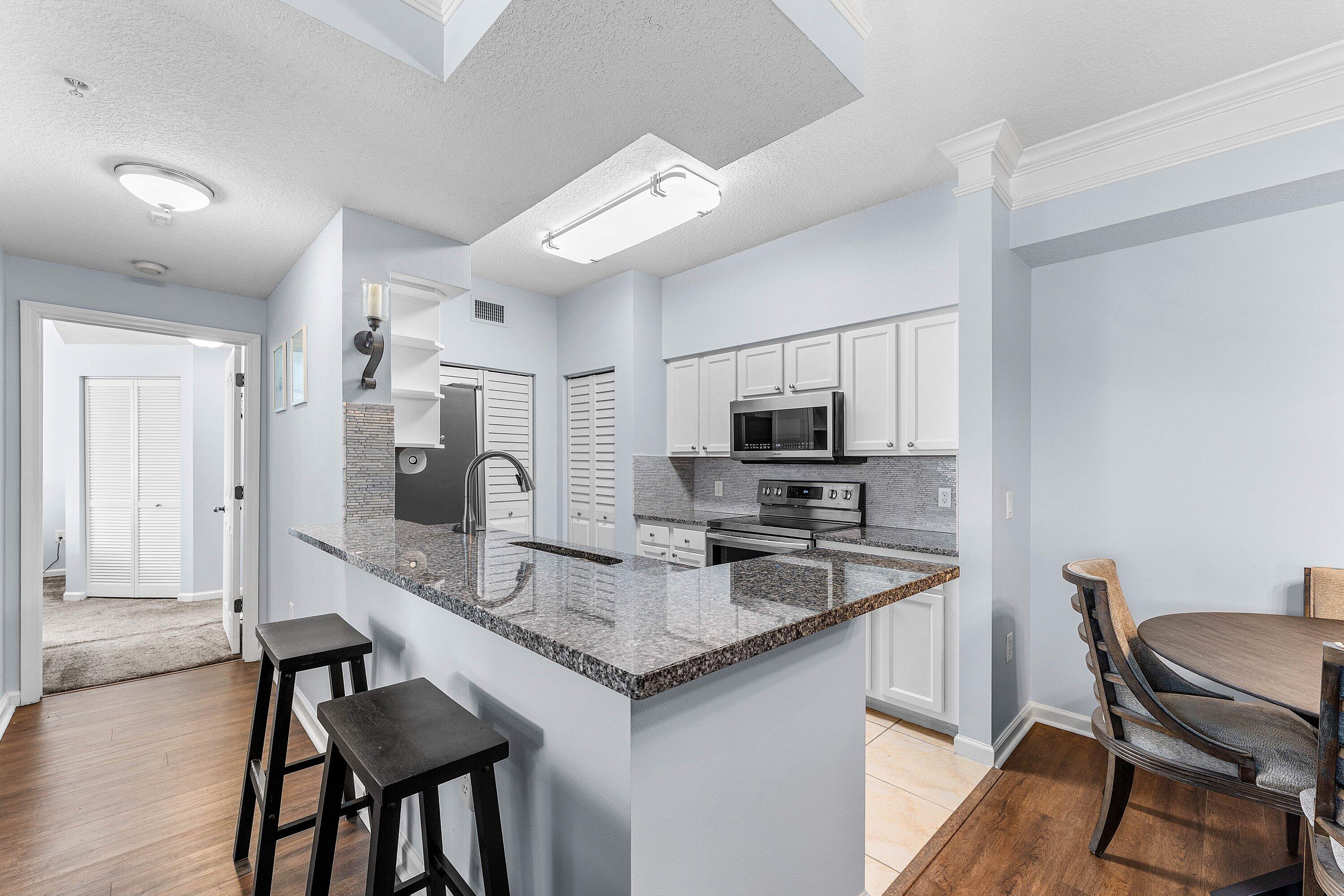 MLS #RX-11136977 image #3