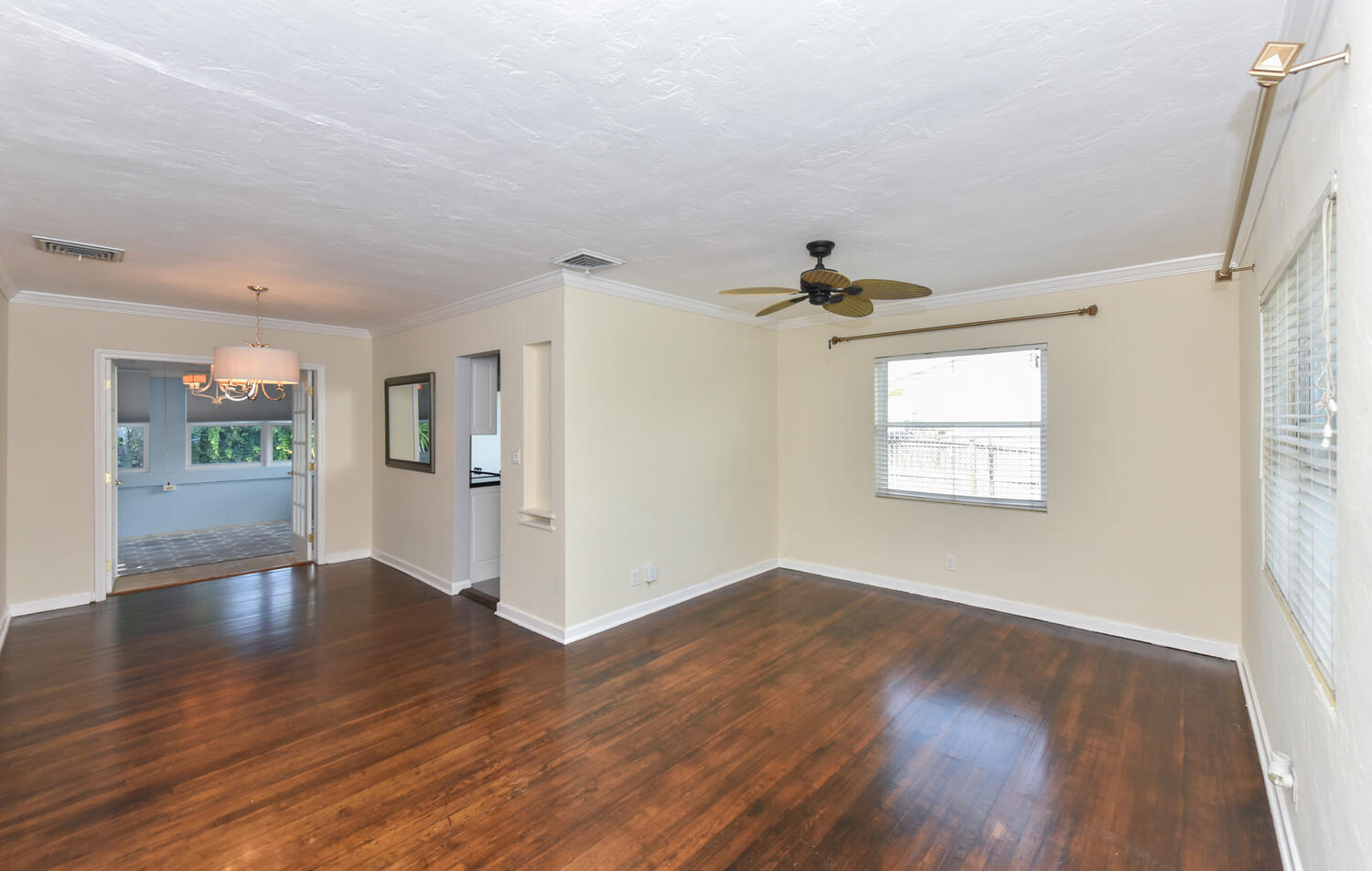 MLS #RX-11136982 image #5