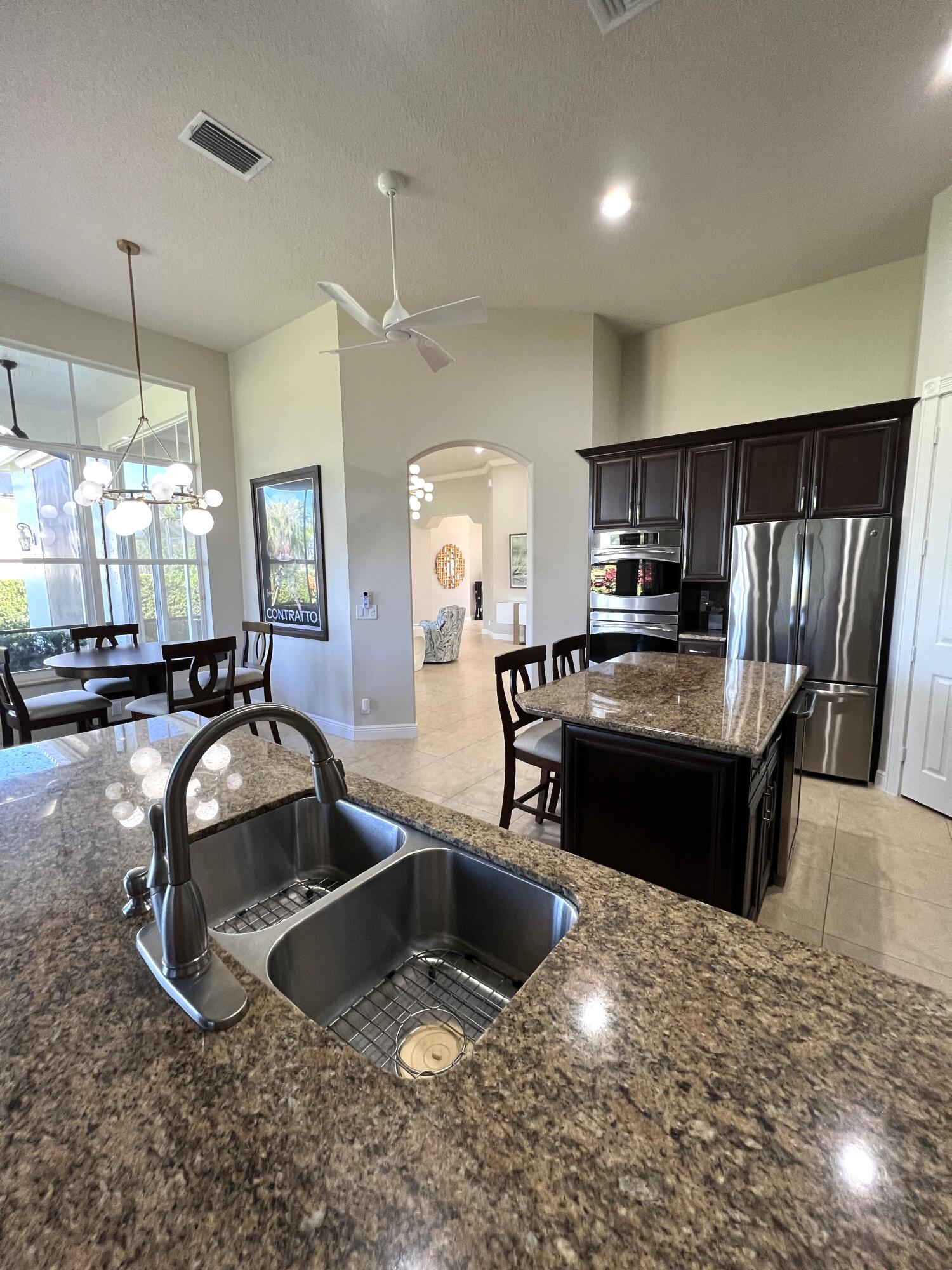 MLS #RX-11136995 image #3