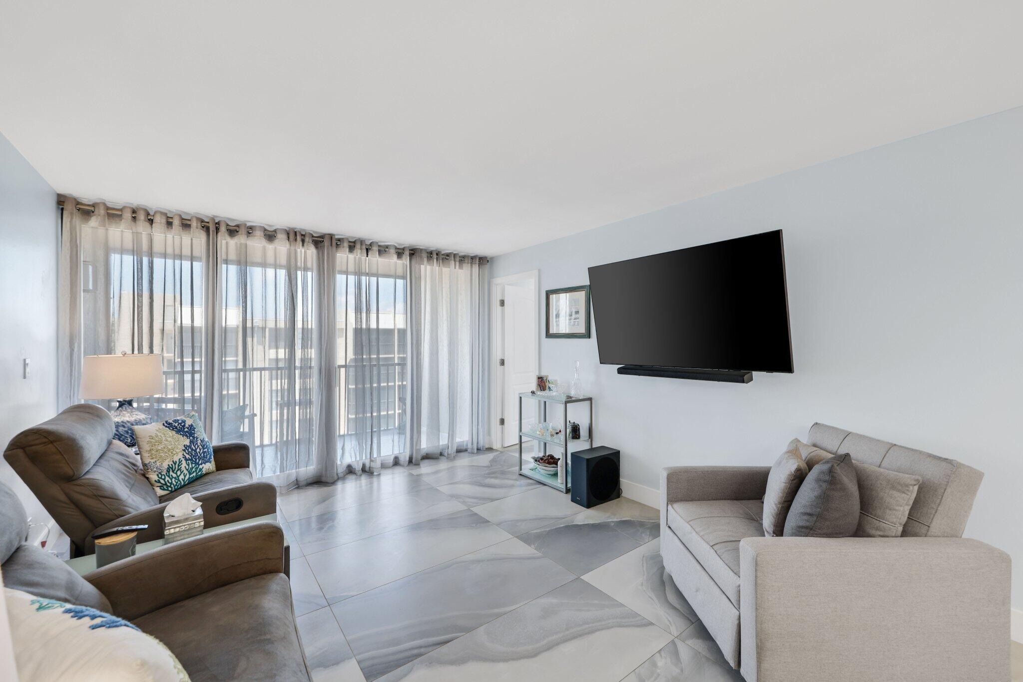 MLS #RX-11095380 image #12