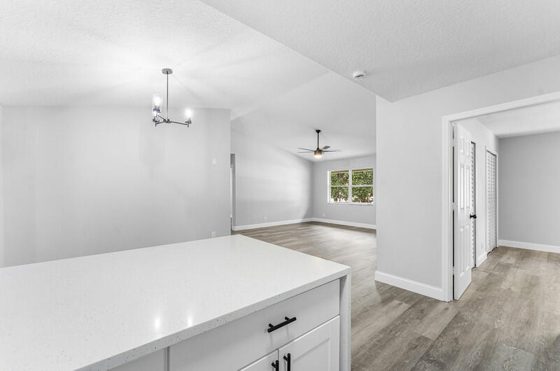 MLS #RX-11137061 image #4