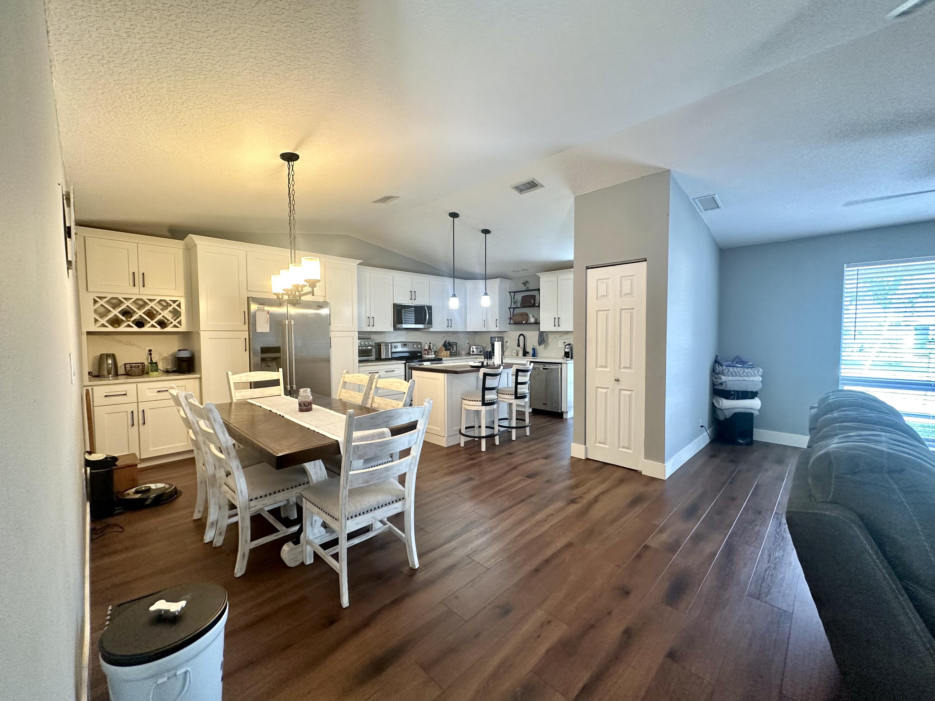 MLS #RX-11137105 image #3