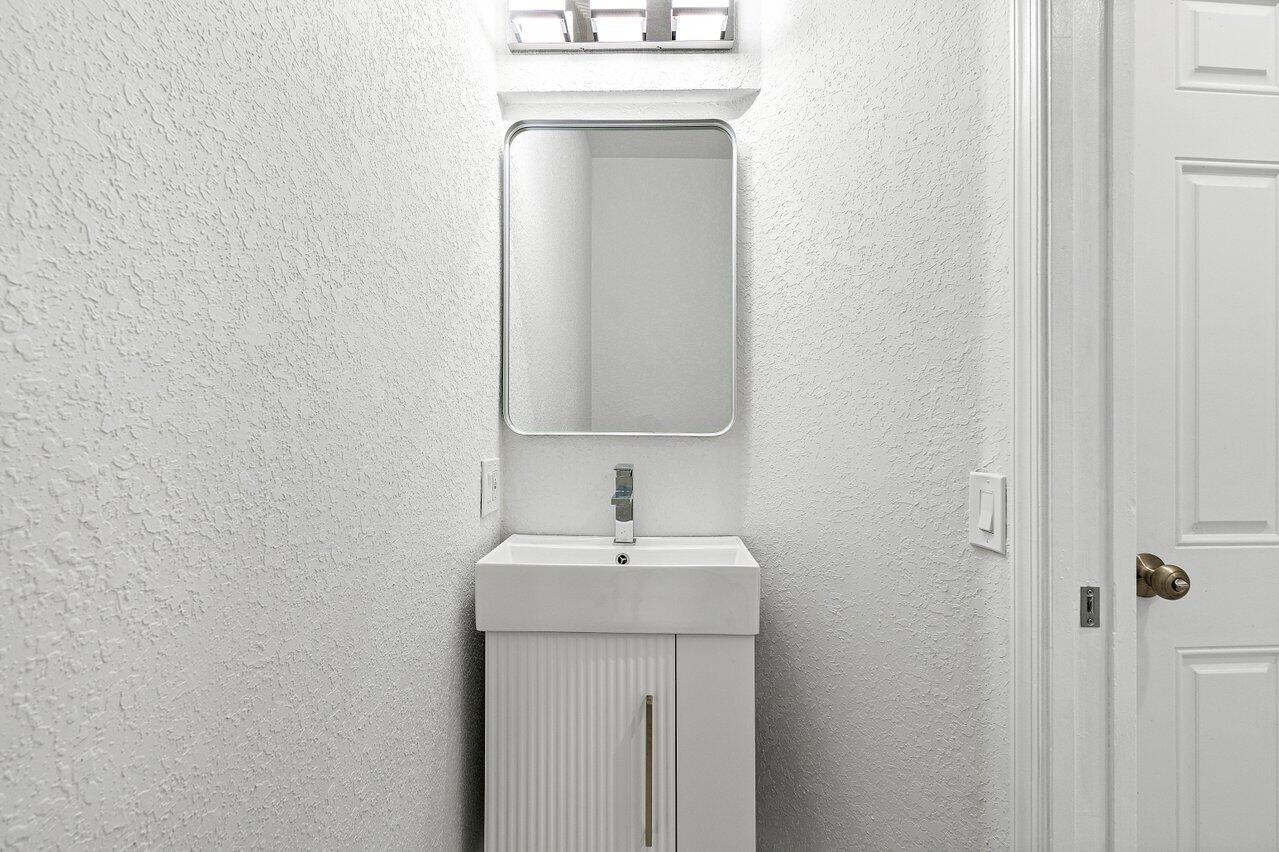 MLS #RX-11137111 image #16