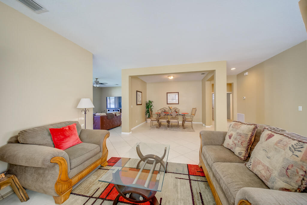 MLS #RX-11137113 image #4