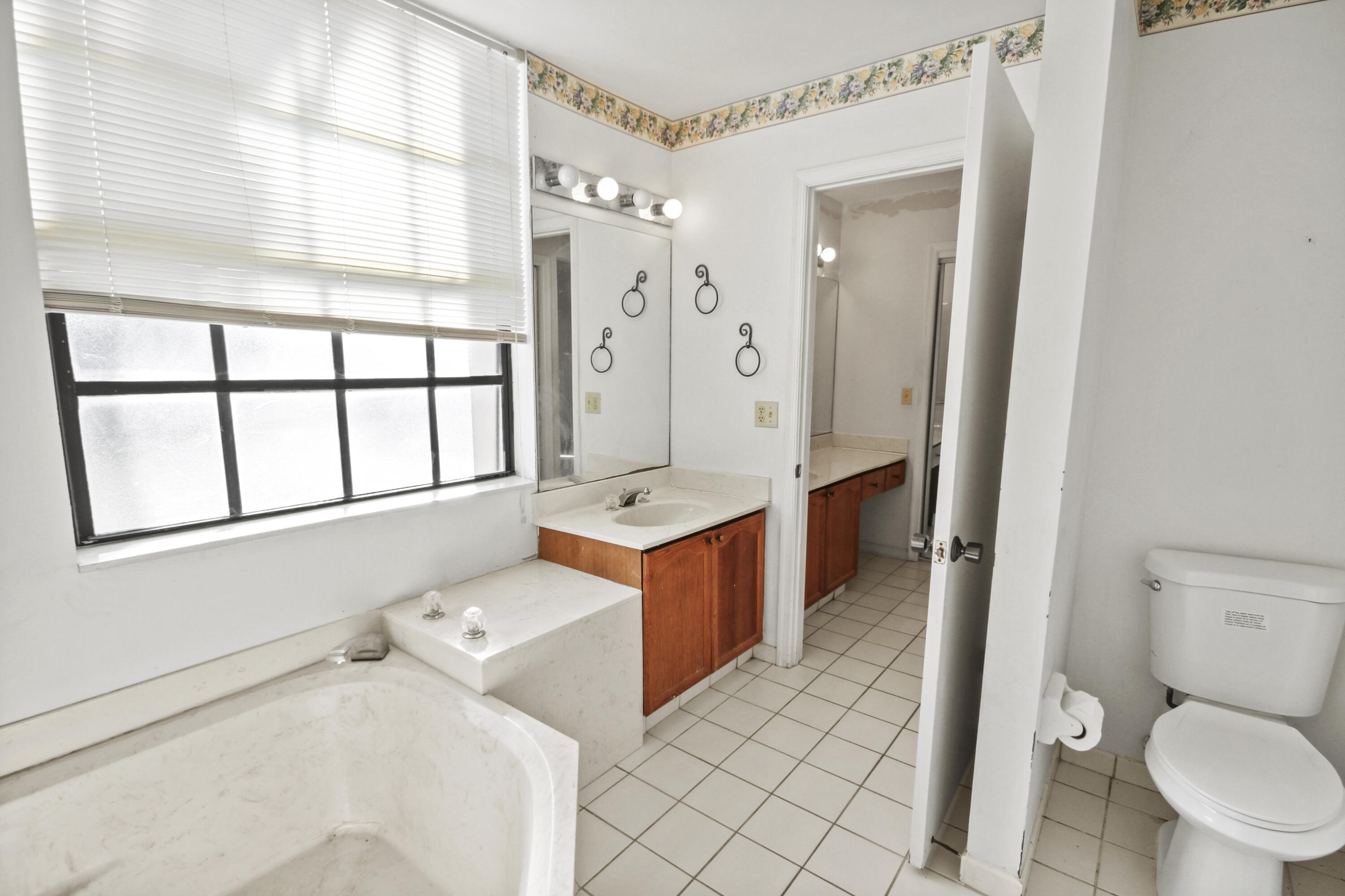 MLS #RX-11137264 image #9