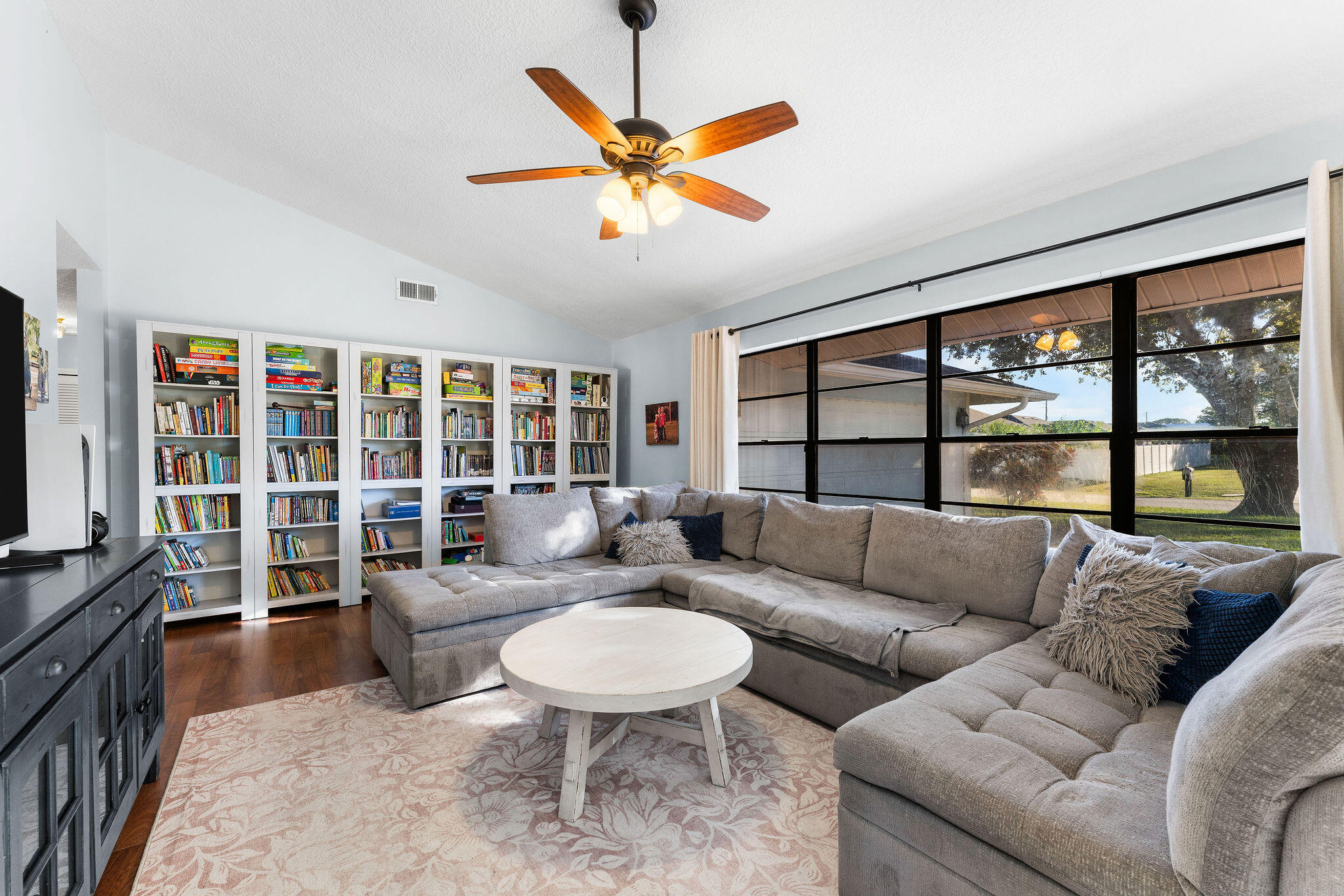 MLS #RX-11137325 image #2