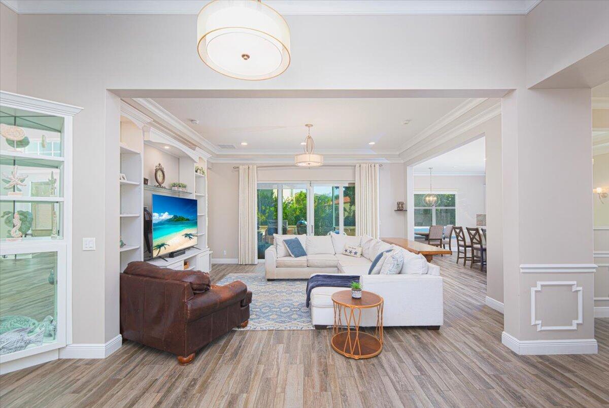 MLS #RX-11137331 image #11