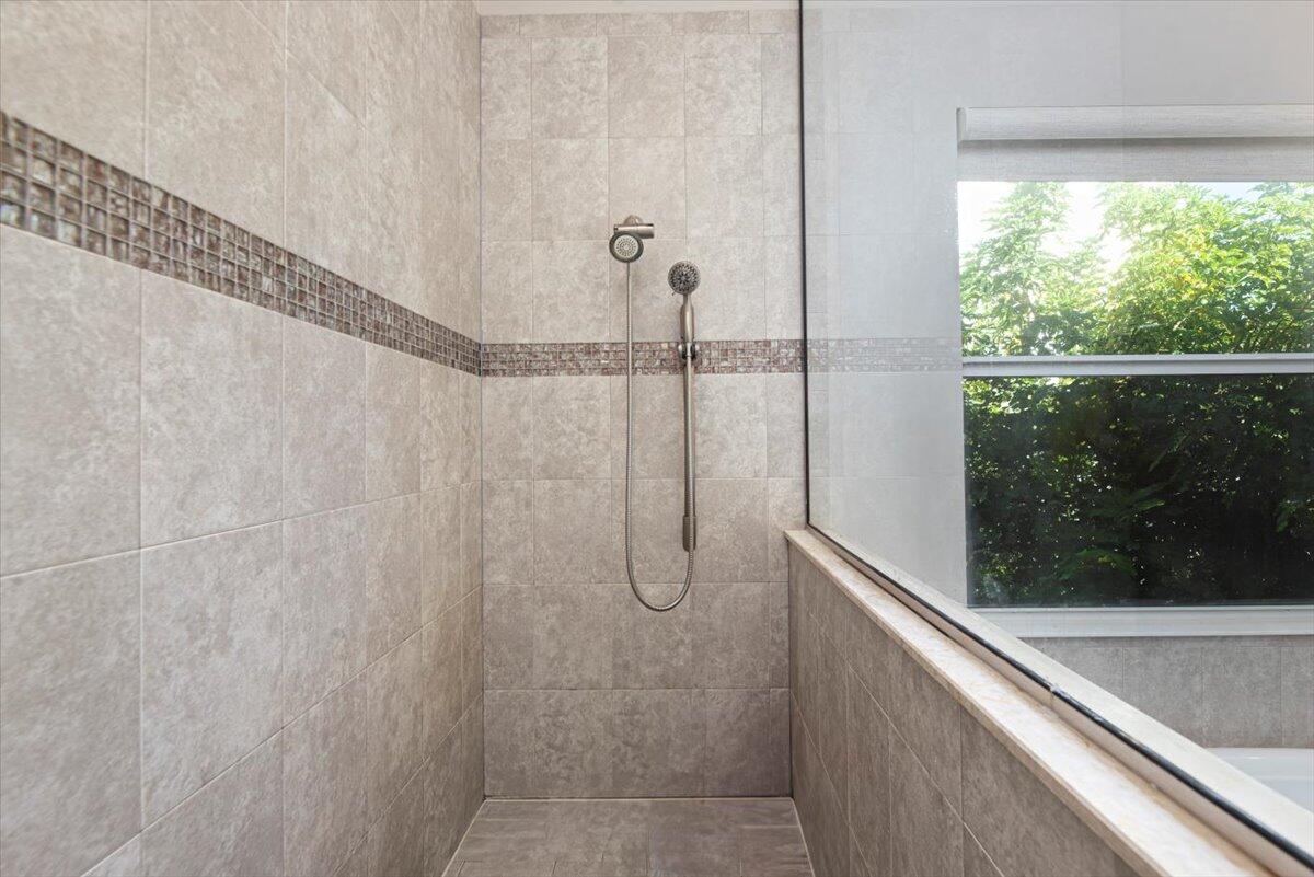 MLS #RX-11137331 image #31