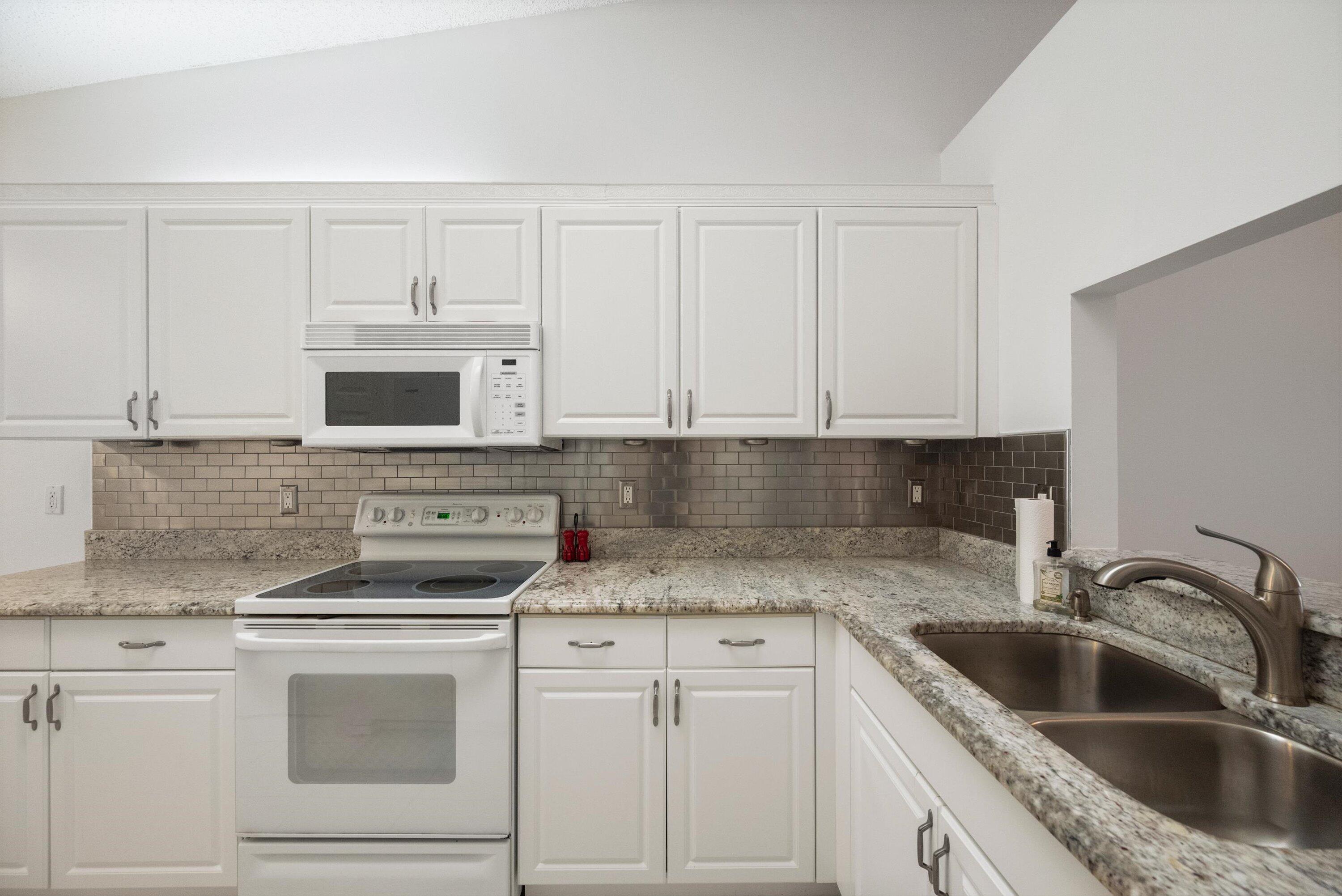 MLS #RX-11137389 image #9