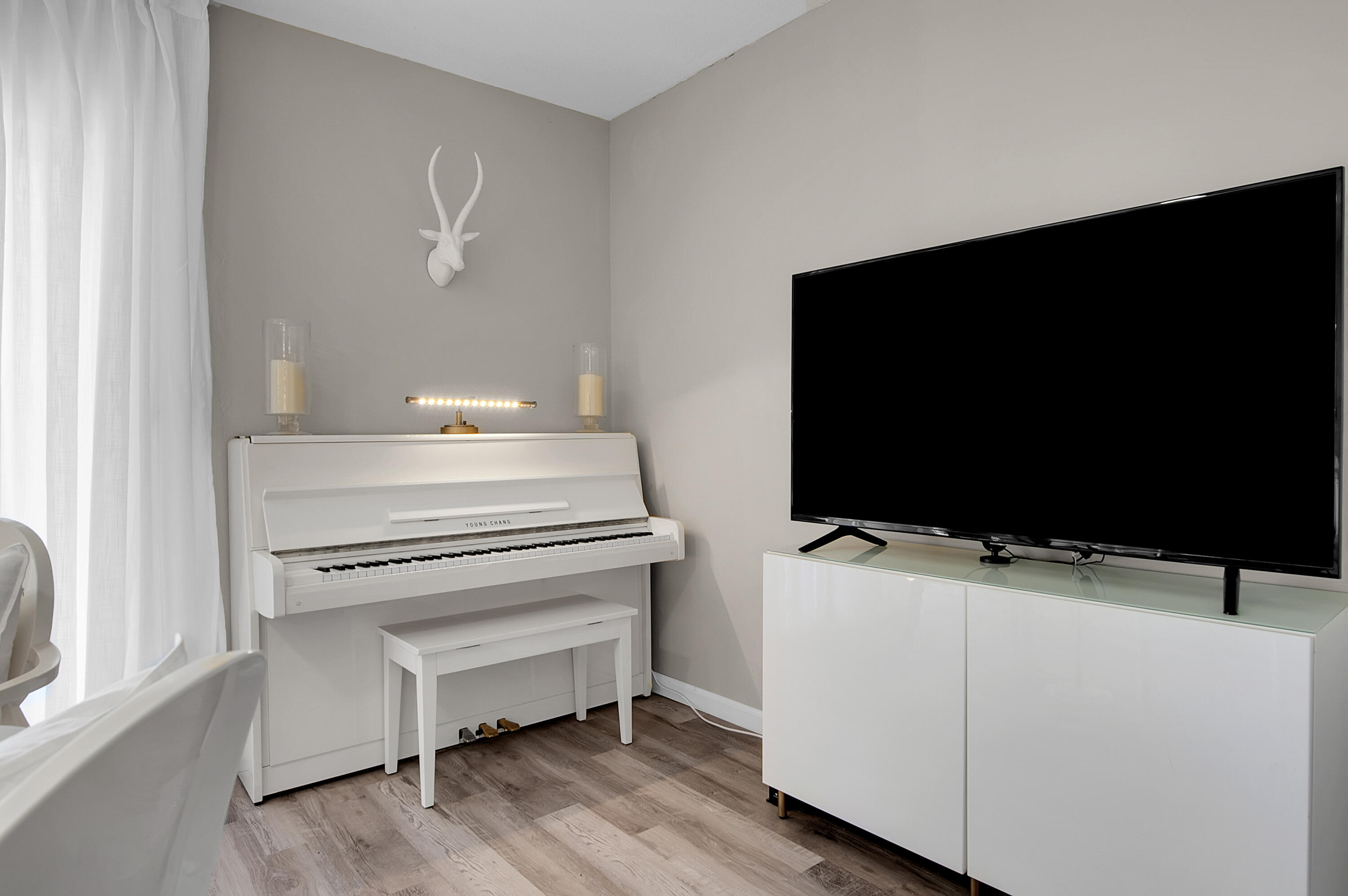 MLS #RX-11137167 image #3