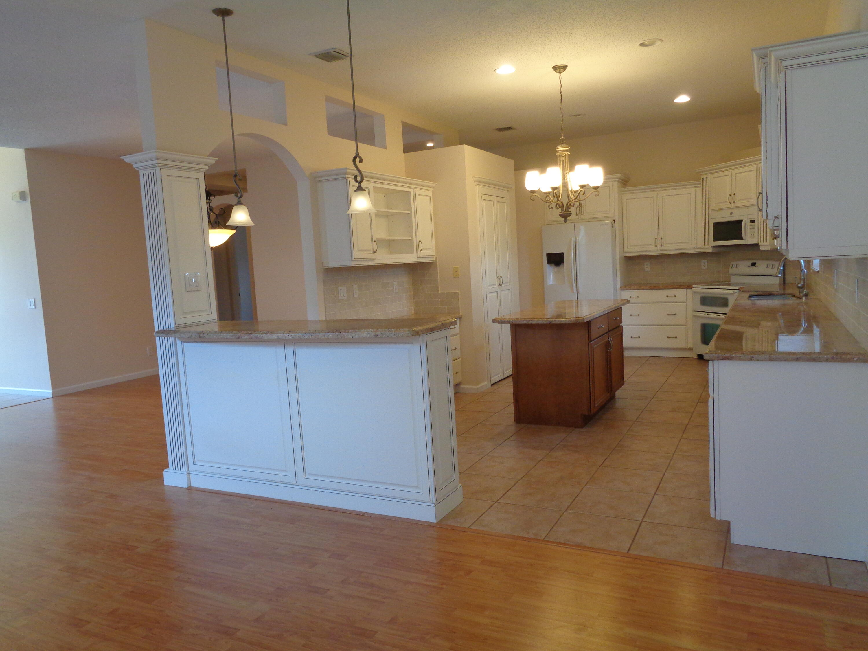 MLS #RX-11137559 image #5