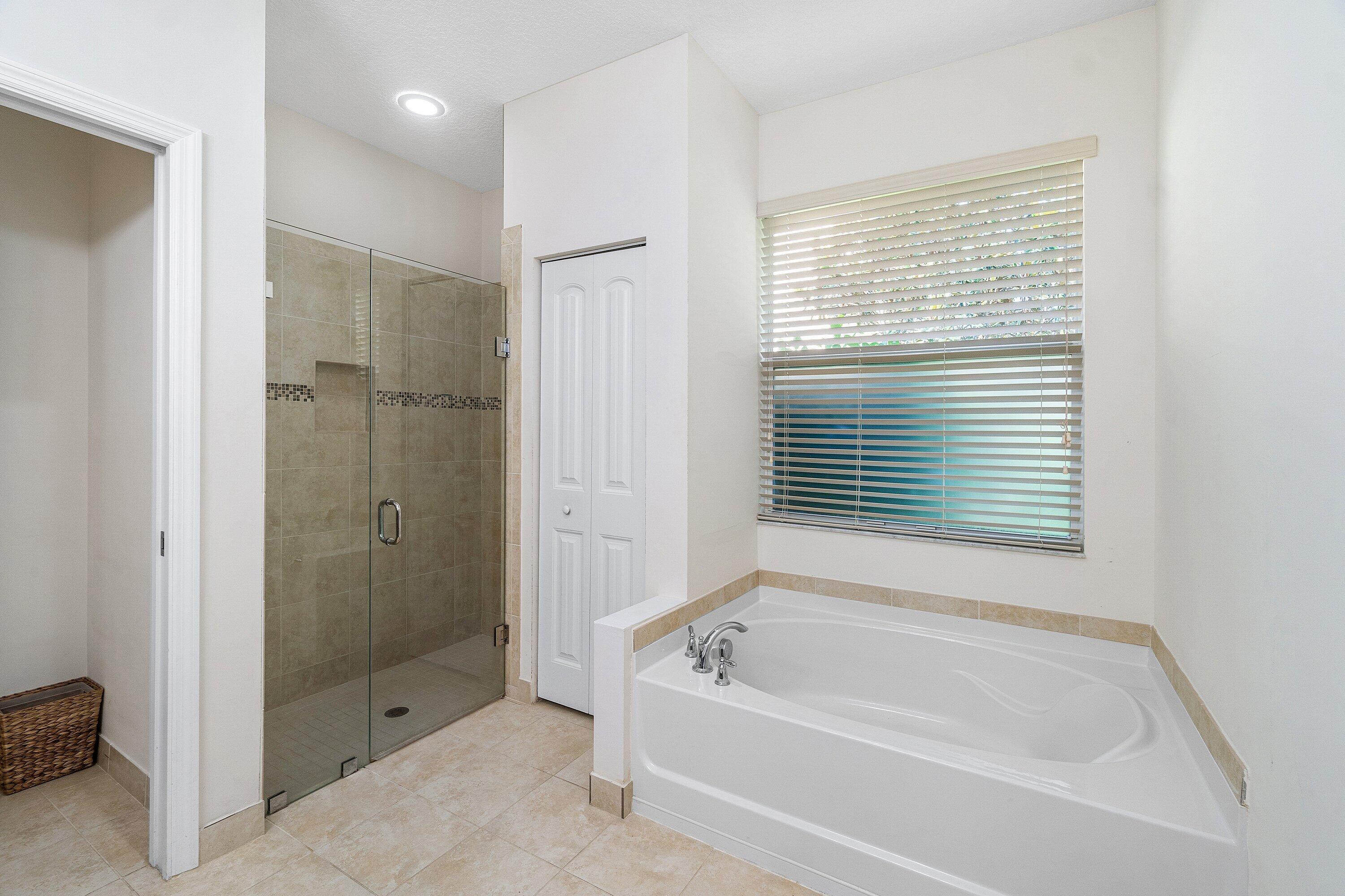 MLS #RX-11137611 image #18