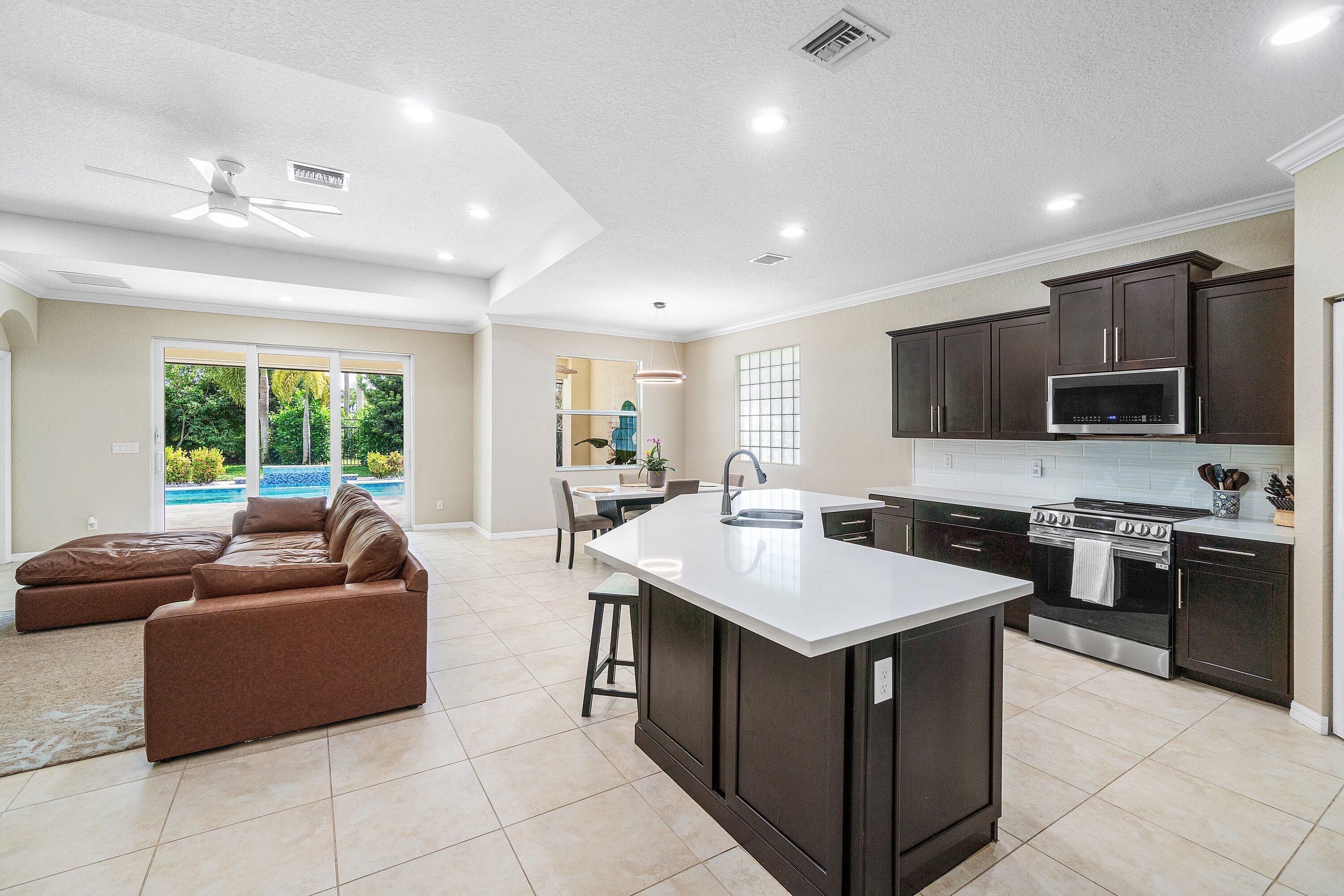 MLS #RX-11137611 image #8