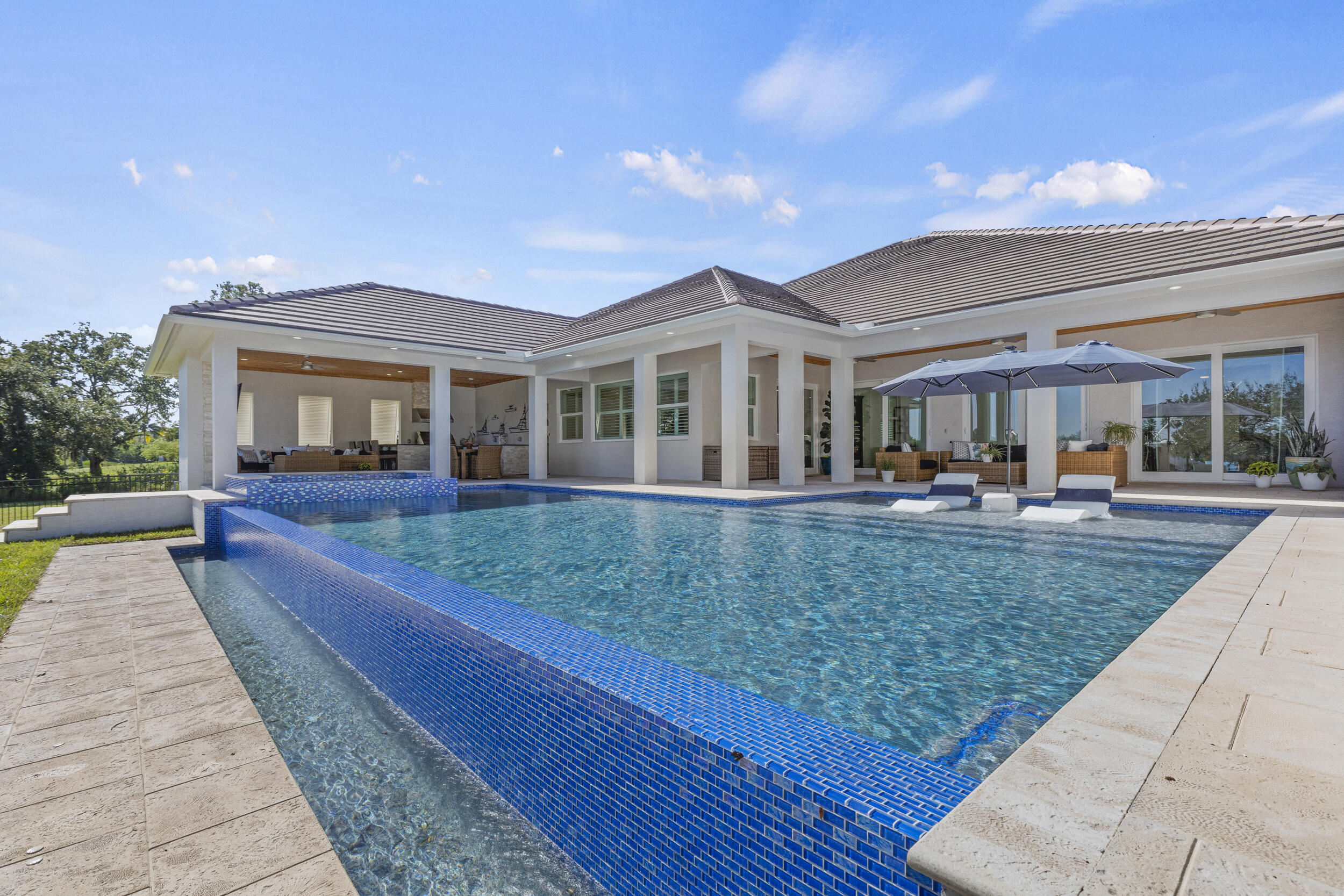 MLS #RX-11137651 image #2