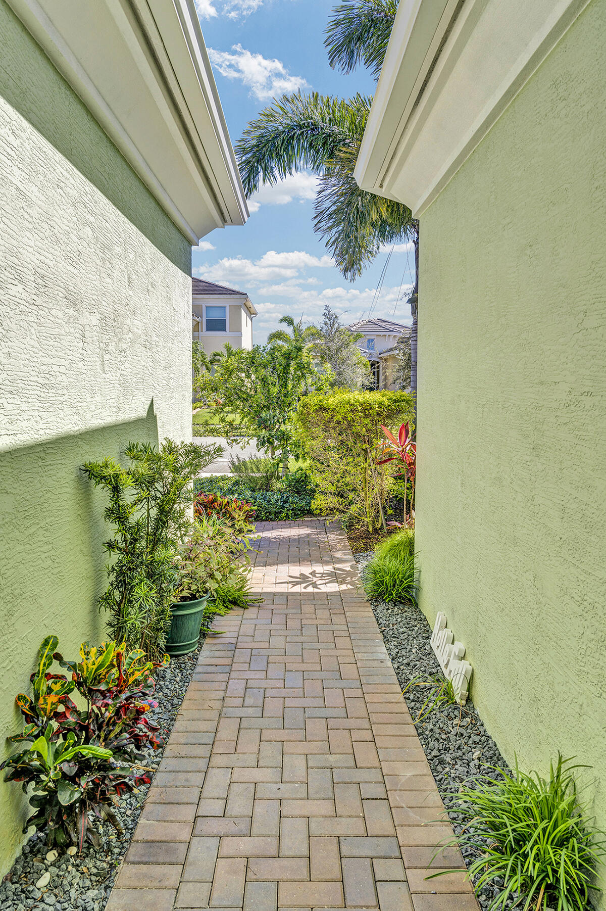 MLS #RX-11137674 image #33