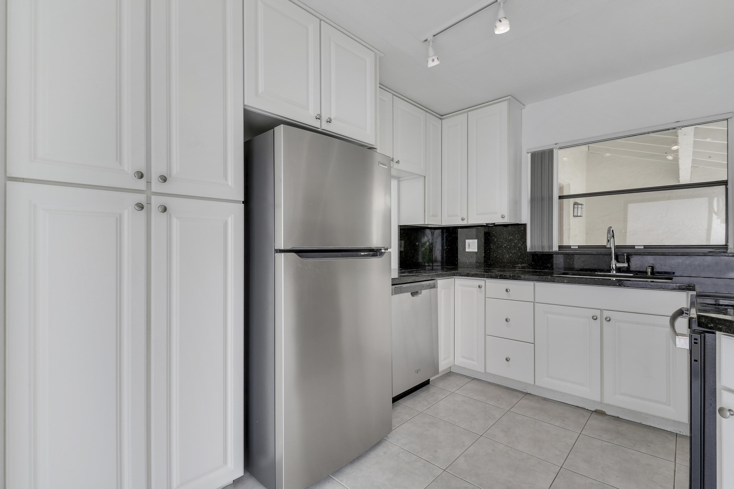 MLS #RX-11137687 image #17