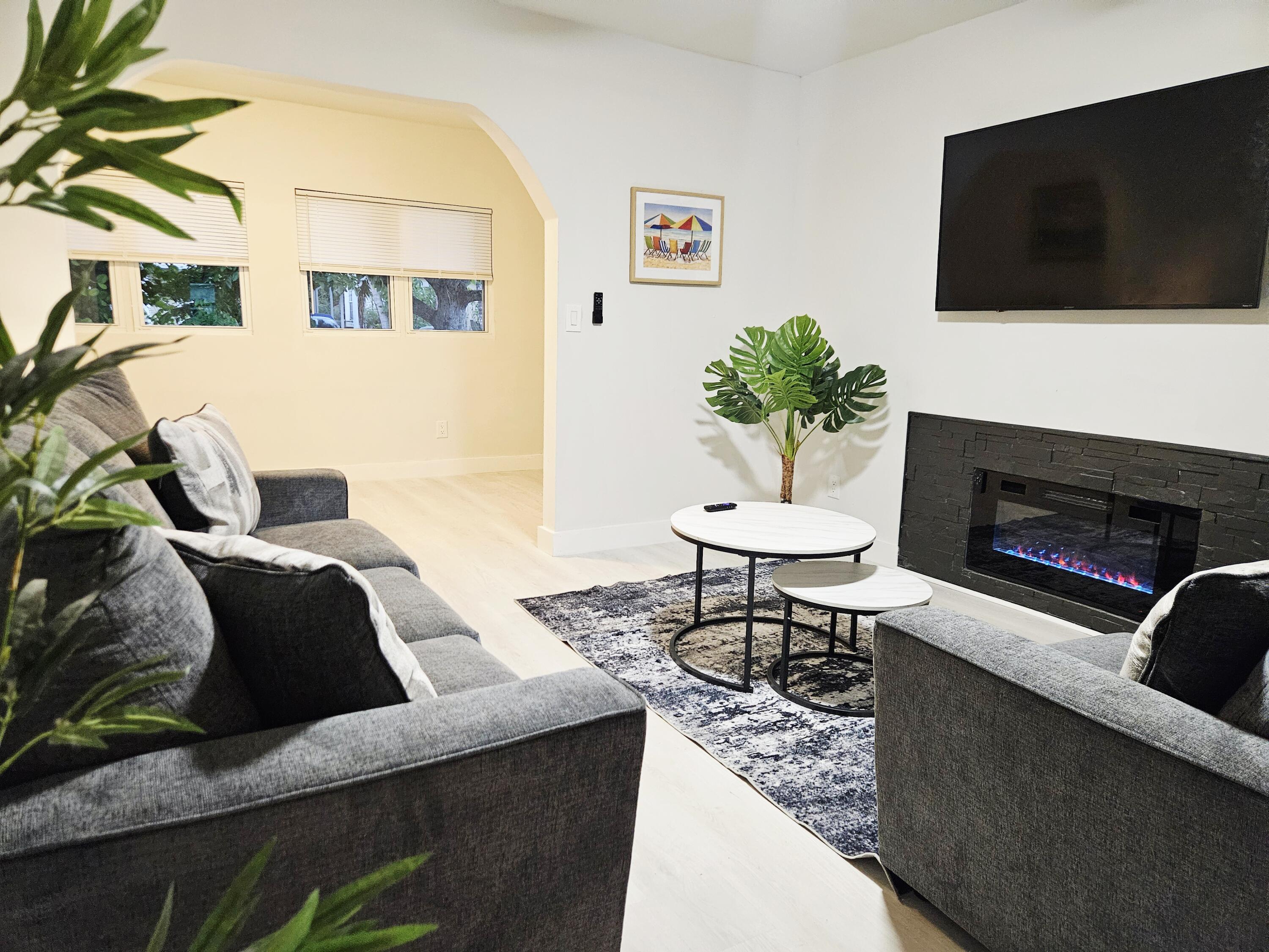 MLS #RX-11137695 image #1