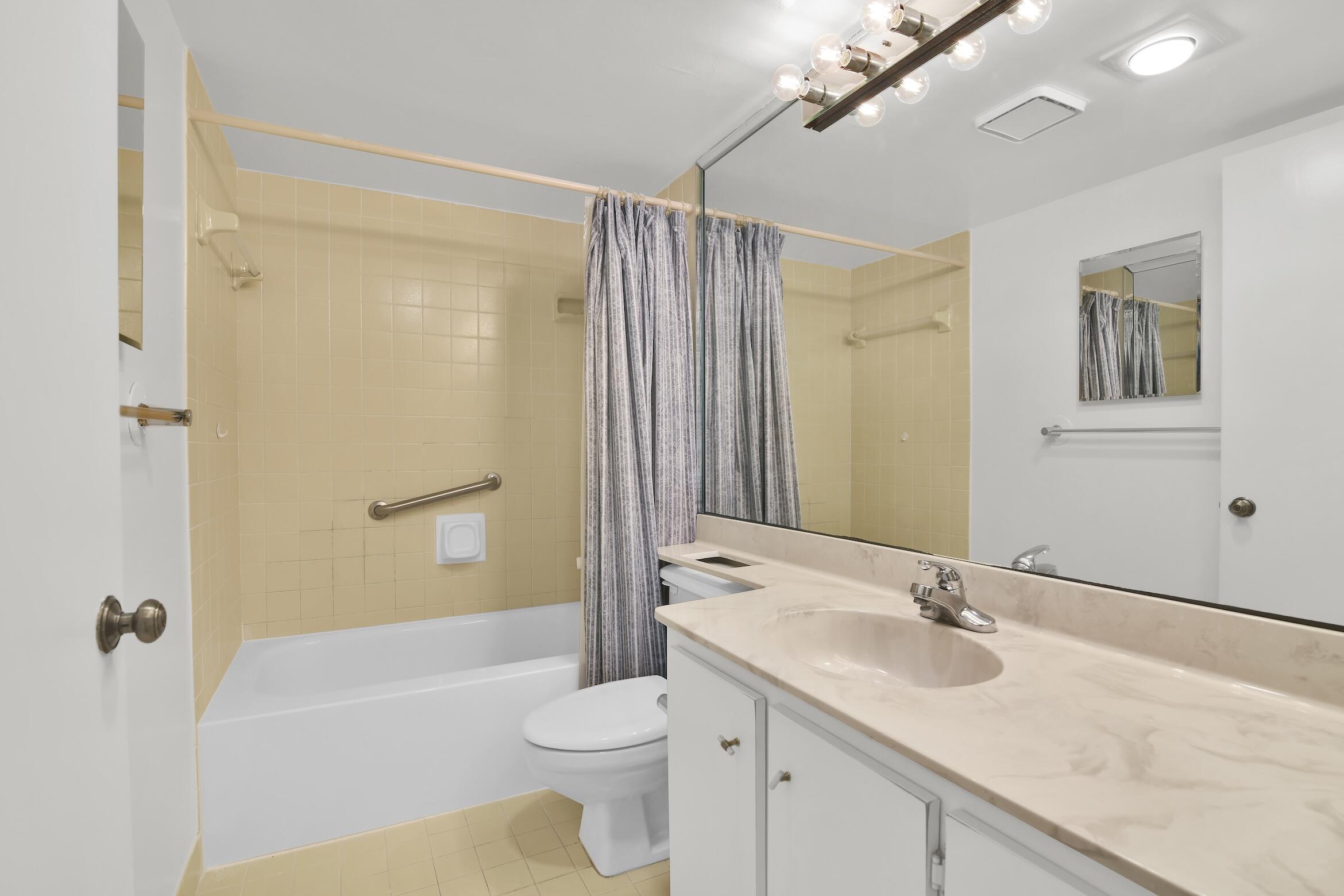 MLS #RX-10830146 image #16