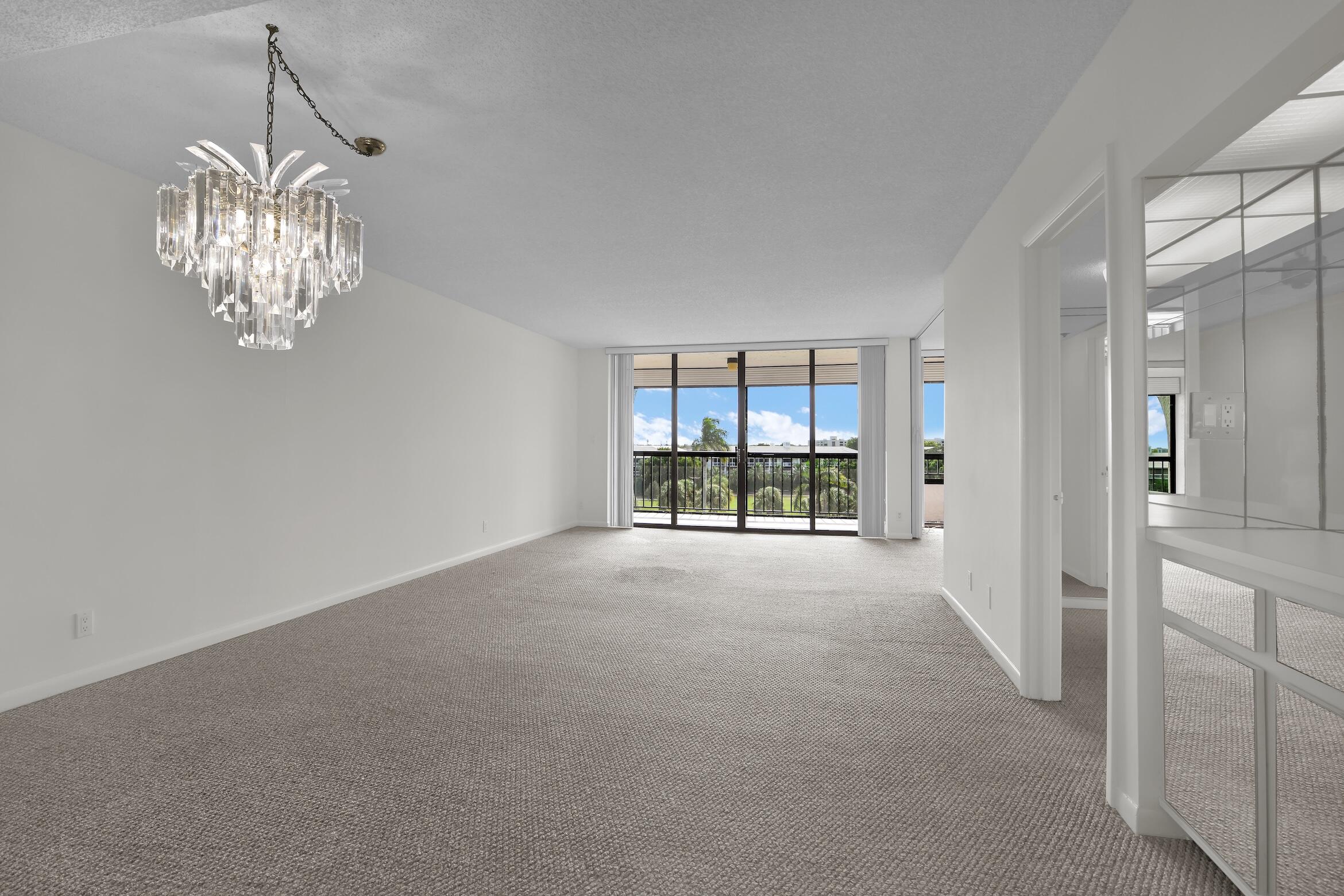 MLS #RX-10830146 image #5