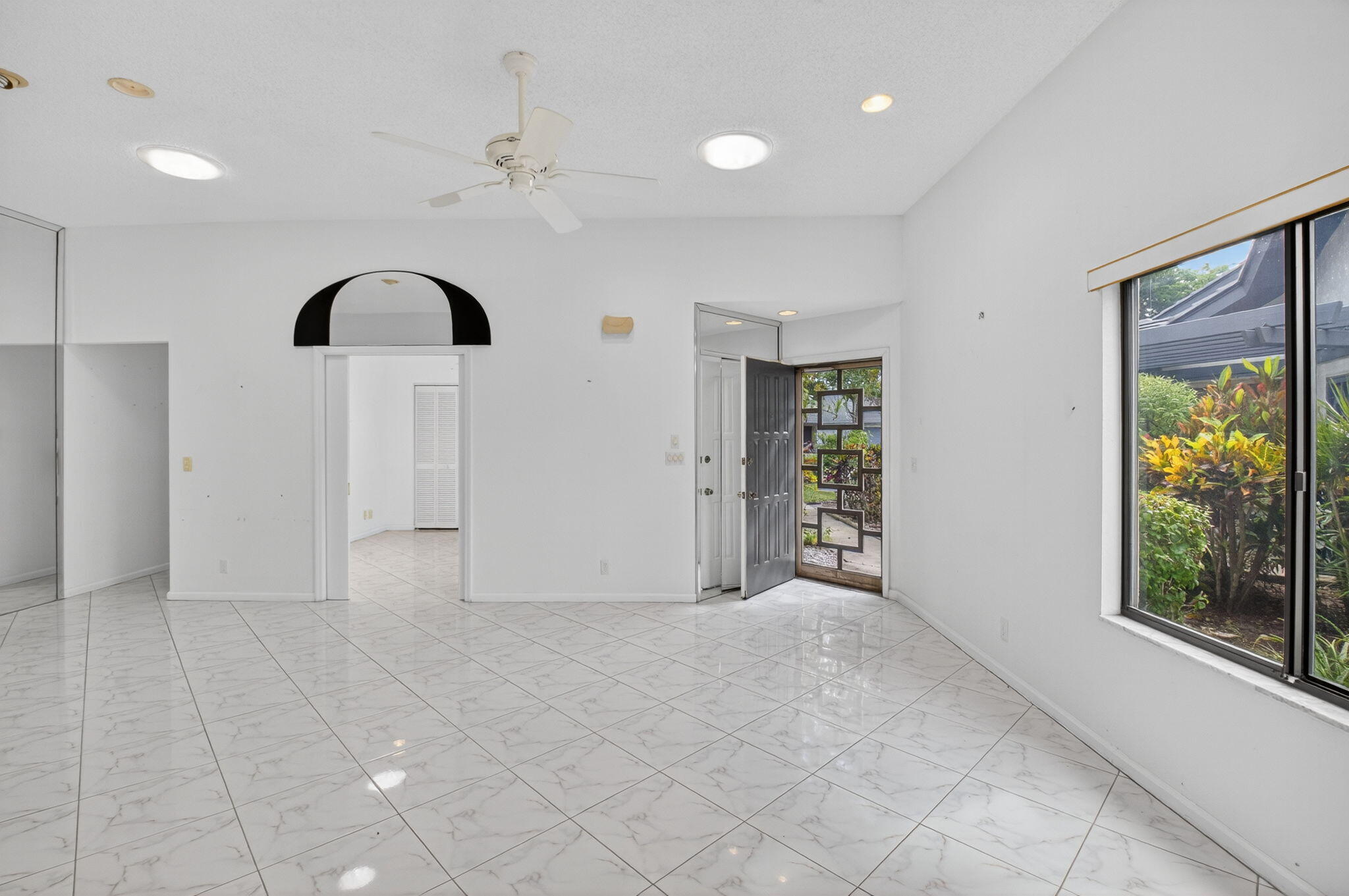 MLS #RX-11137902 image #11