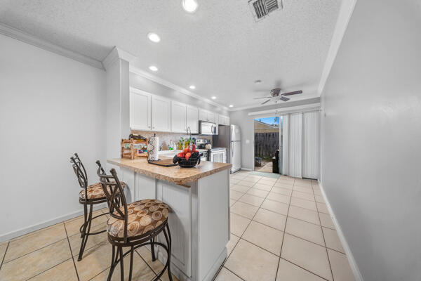 MLS #RX-11138038 image #7