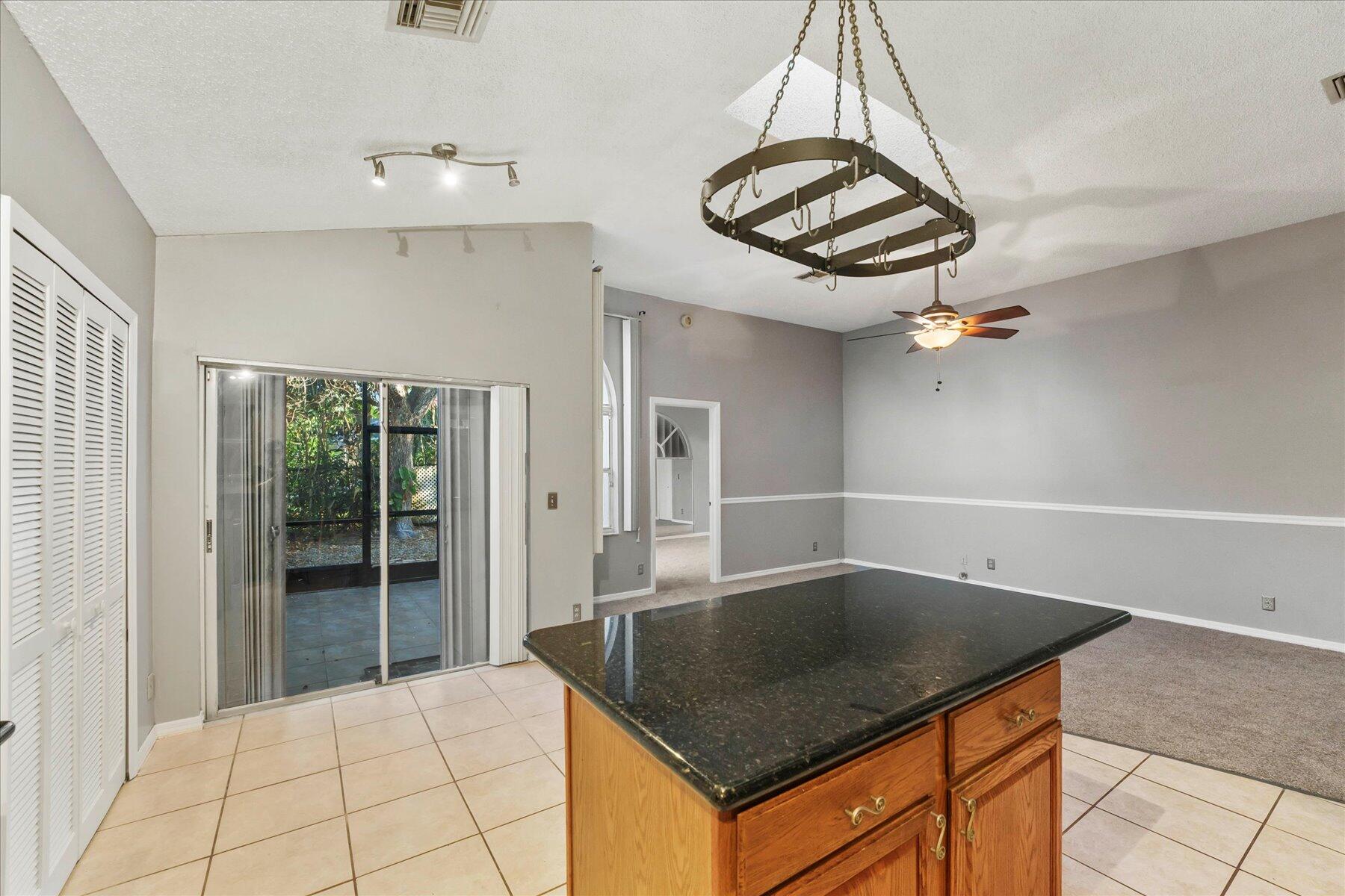 MLS #RX-11138048 image #11