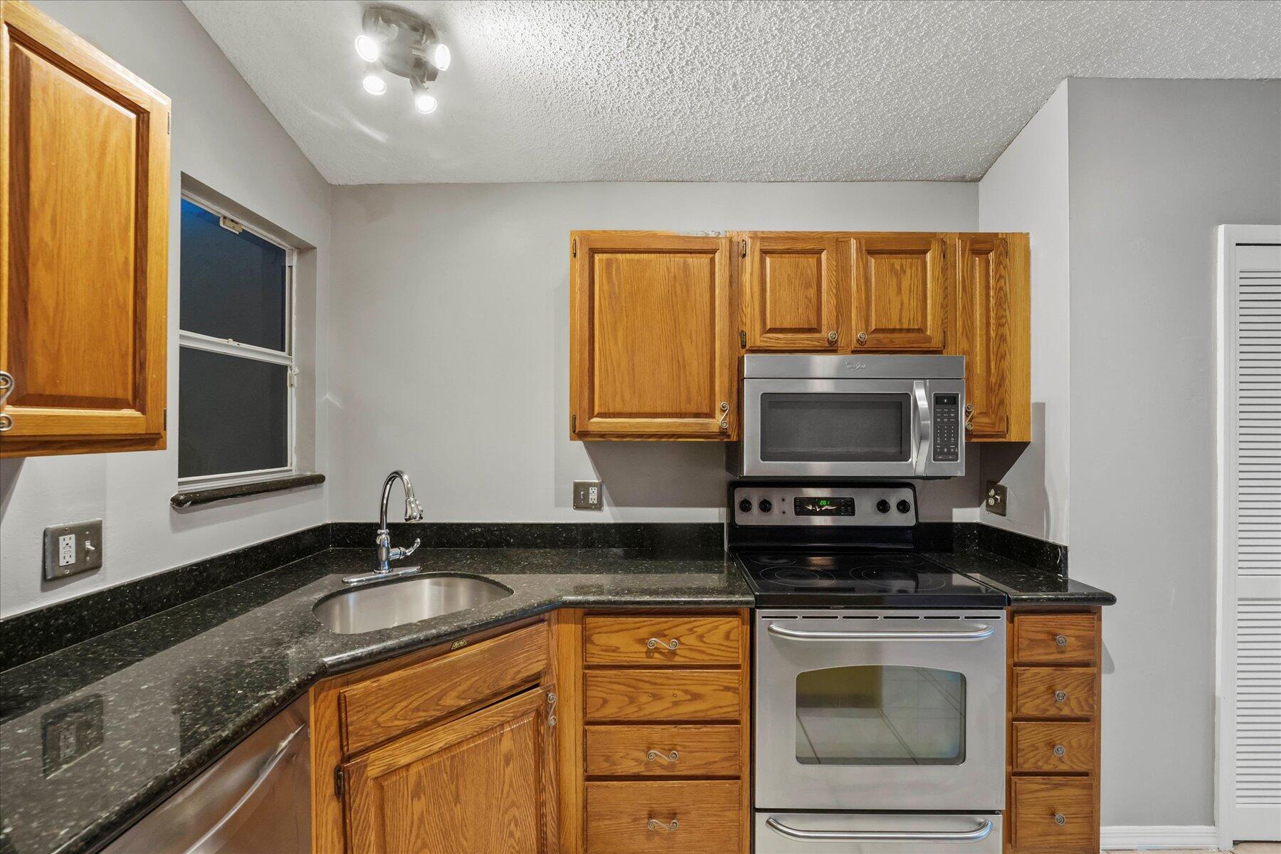 MLS #RX-11138048 image #14