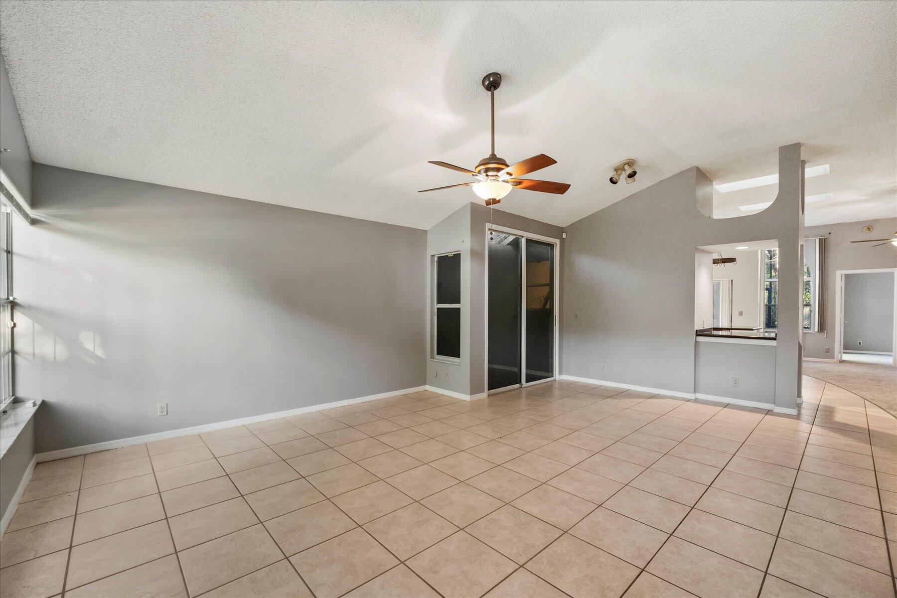 MLS #RX-11138048 image #5