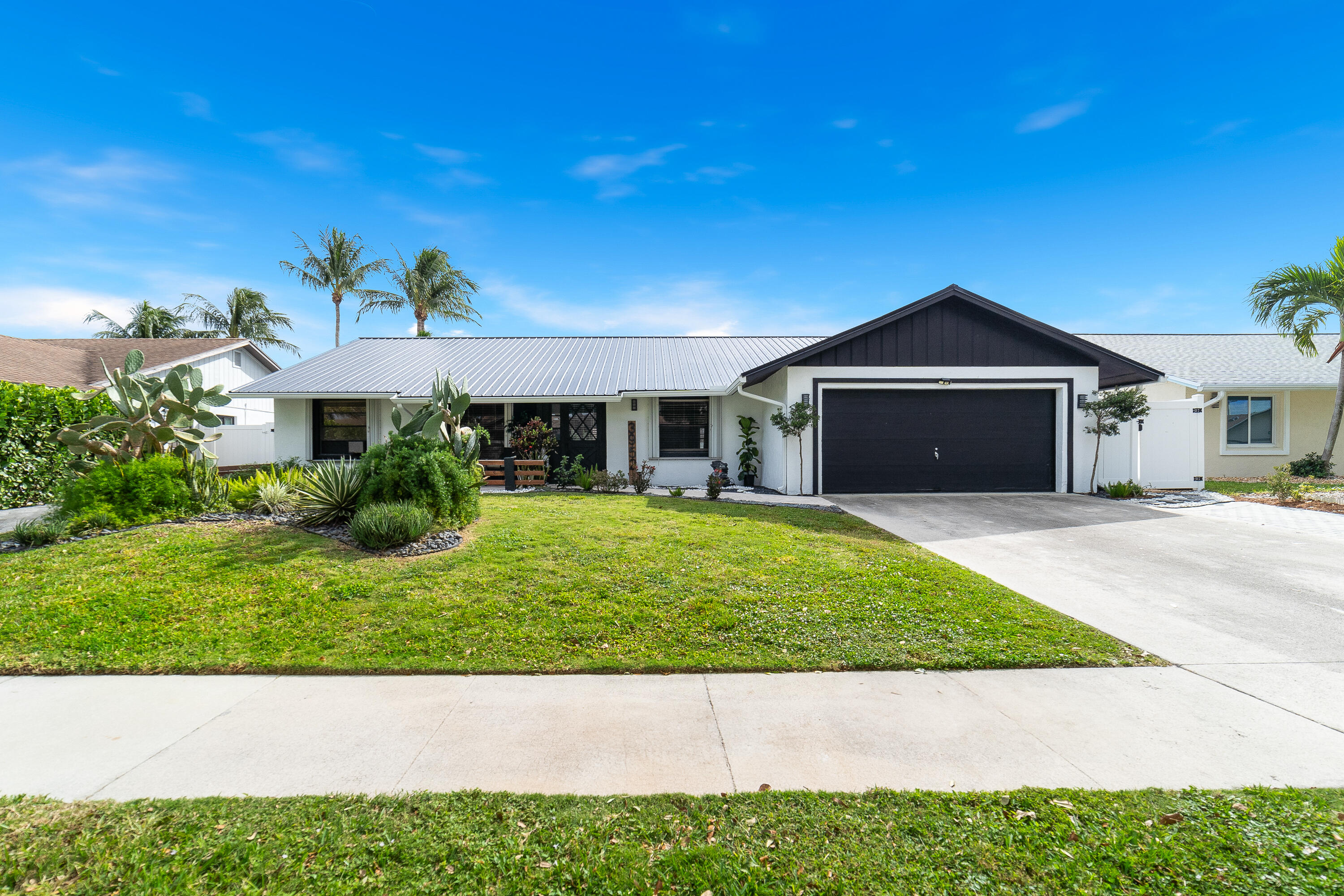 MLS #RX-11138139 image #0