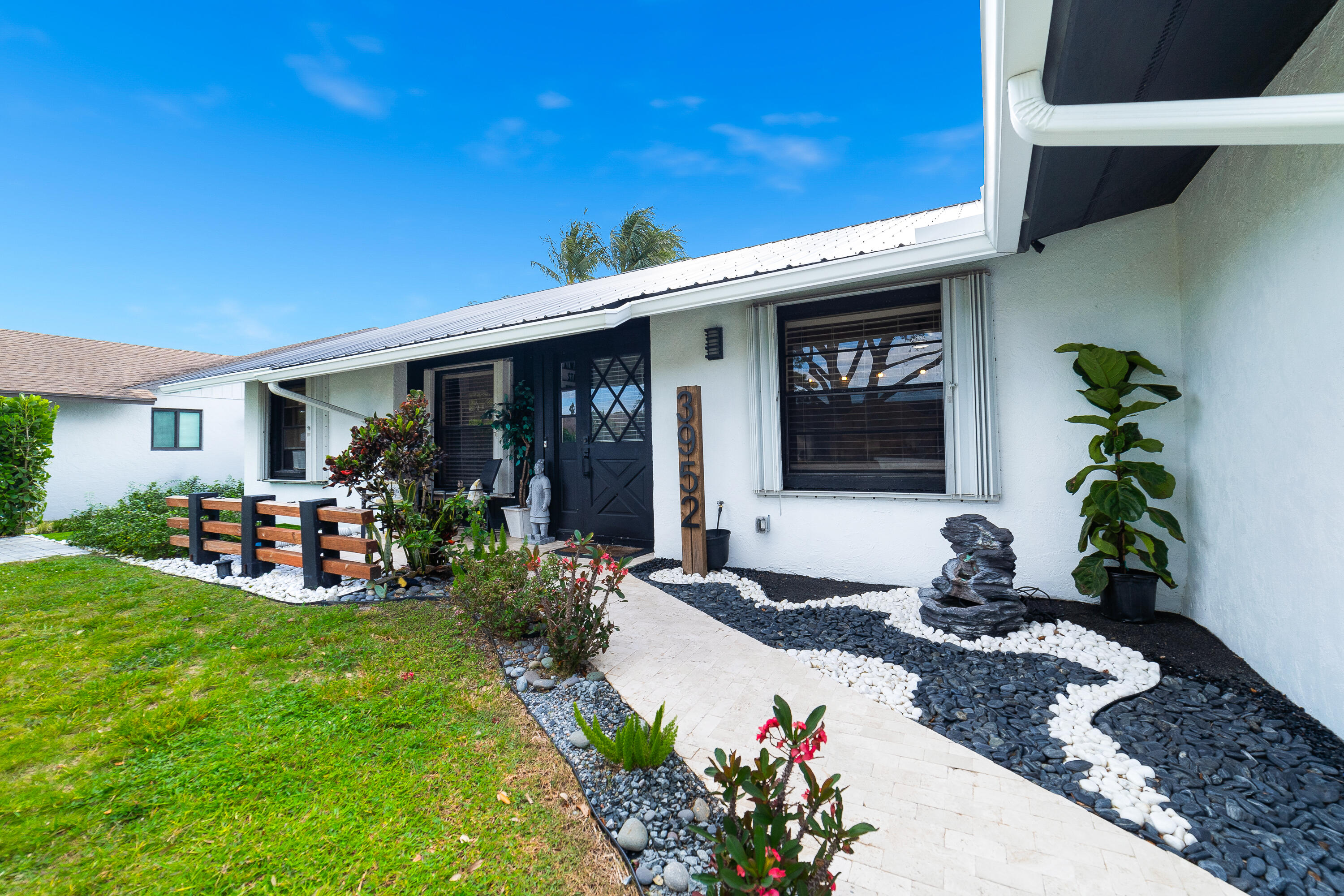 MLS #RX-11138139 image #2