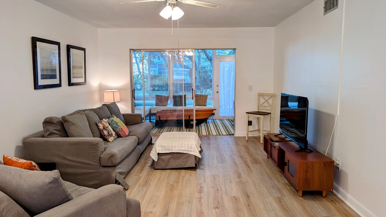 MLS #RX-11138189 image #1