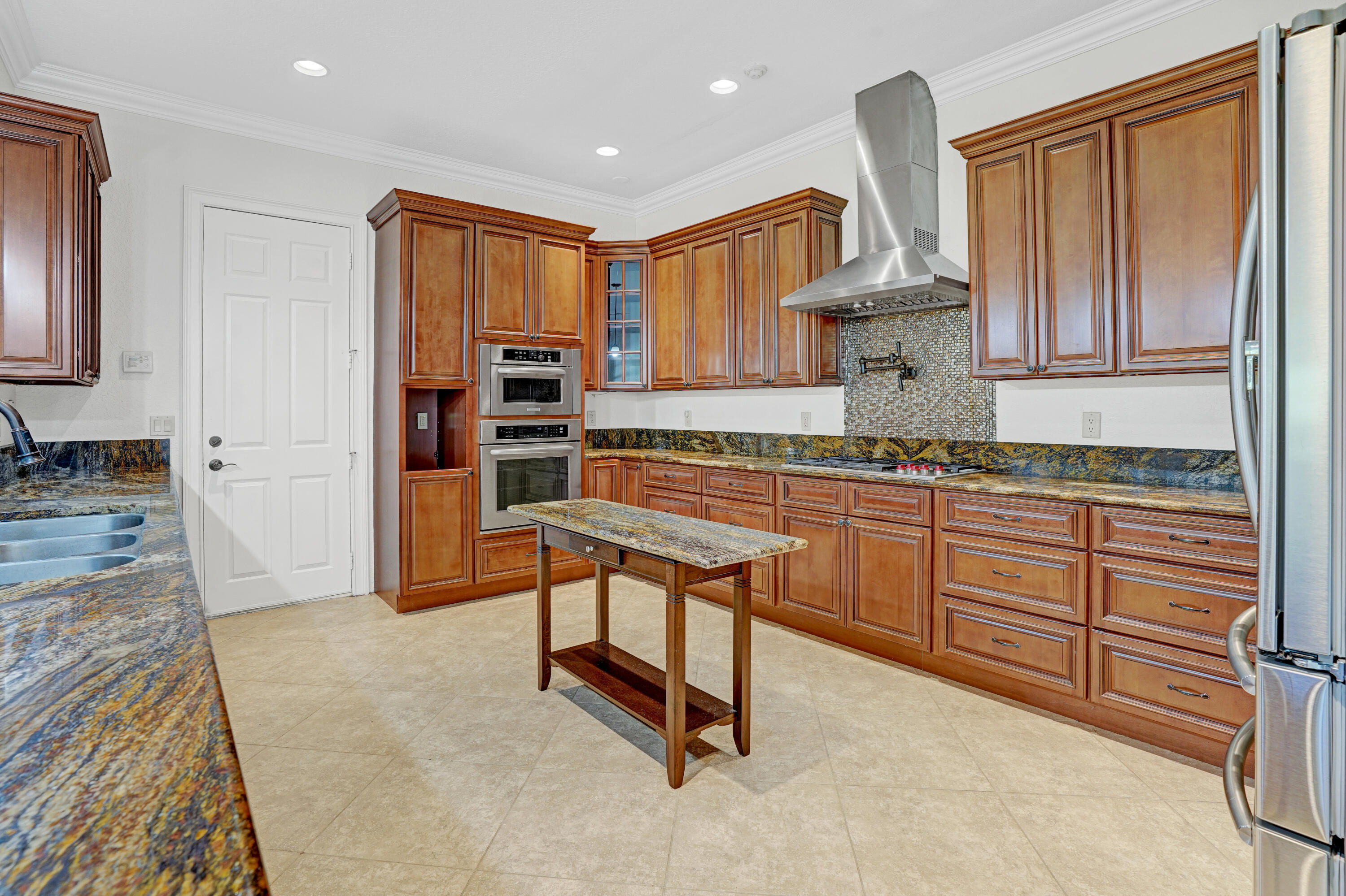 MLS #RX-11138191 image #8