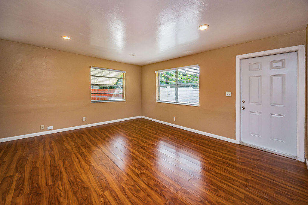 MLS #RX-11138198 image #11