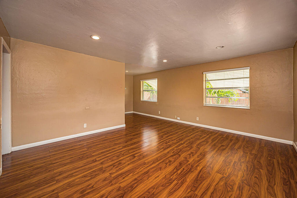 MLS #RX-11138198 image #9