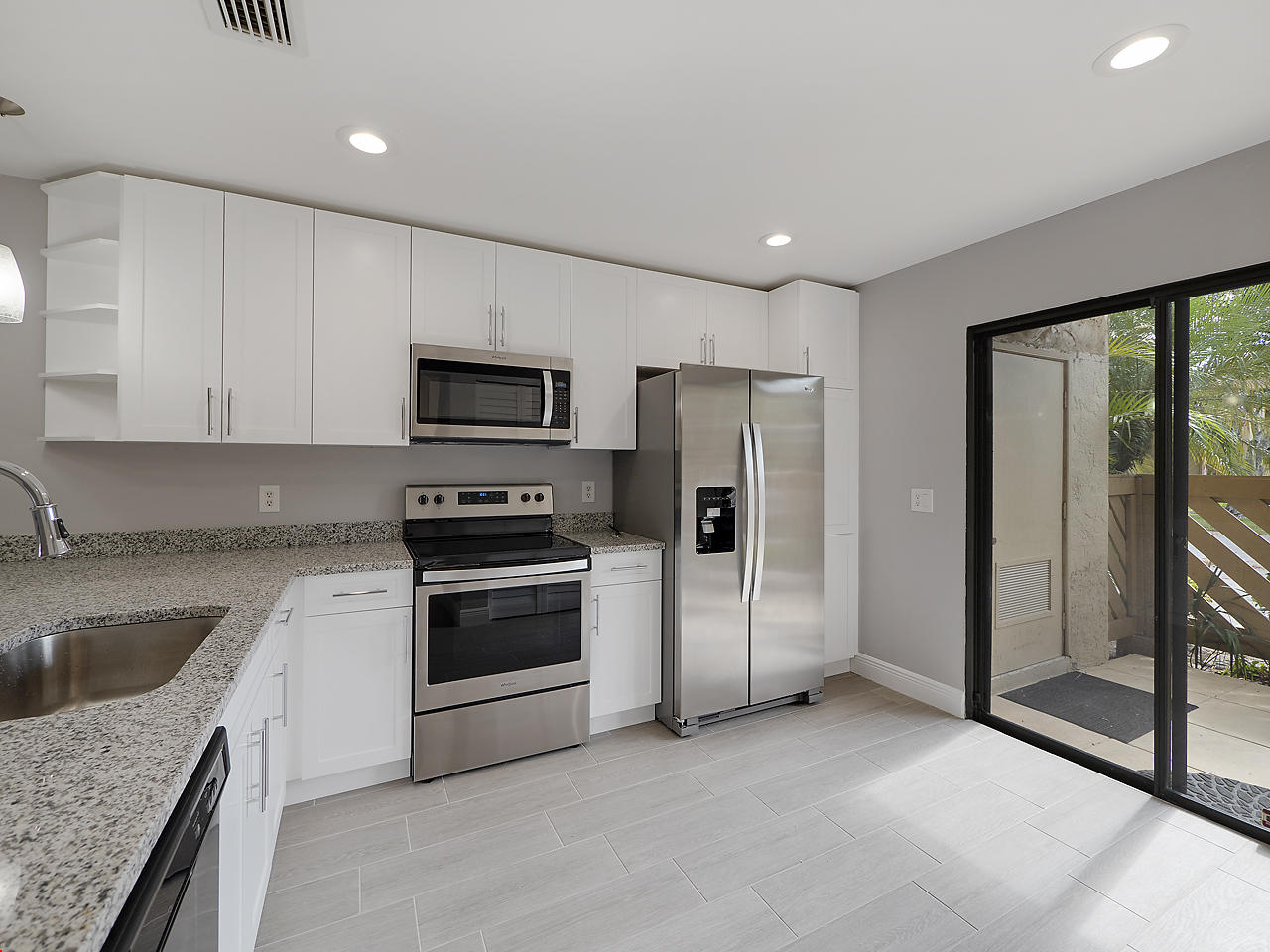 MLS #RX-11138228 image #1