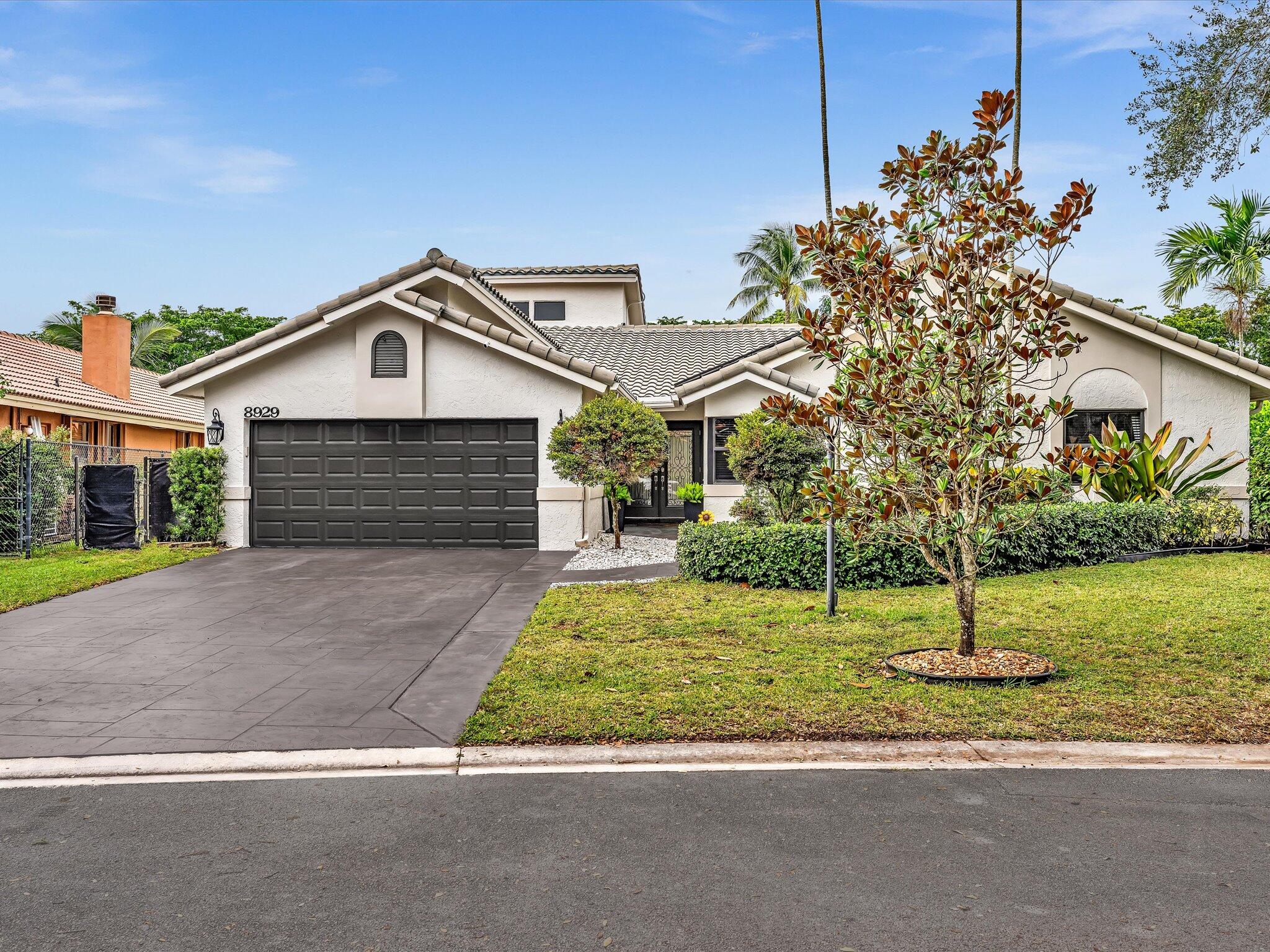 MLS #RX-11138234 image #1