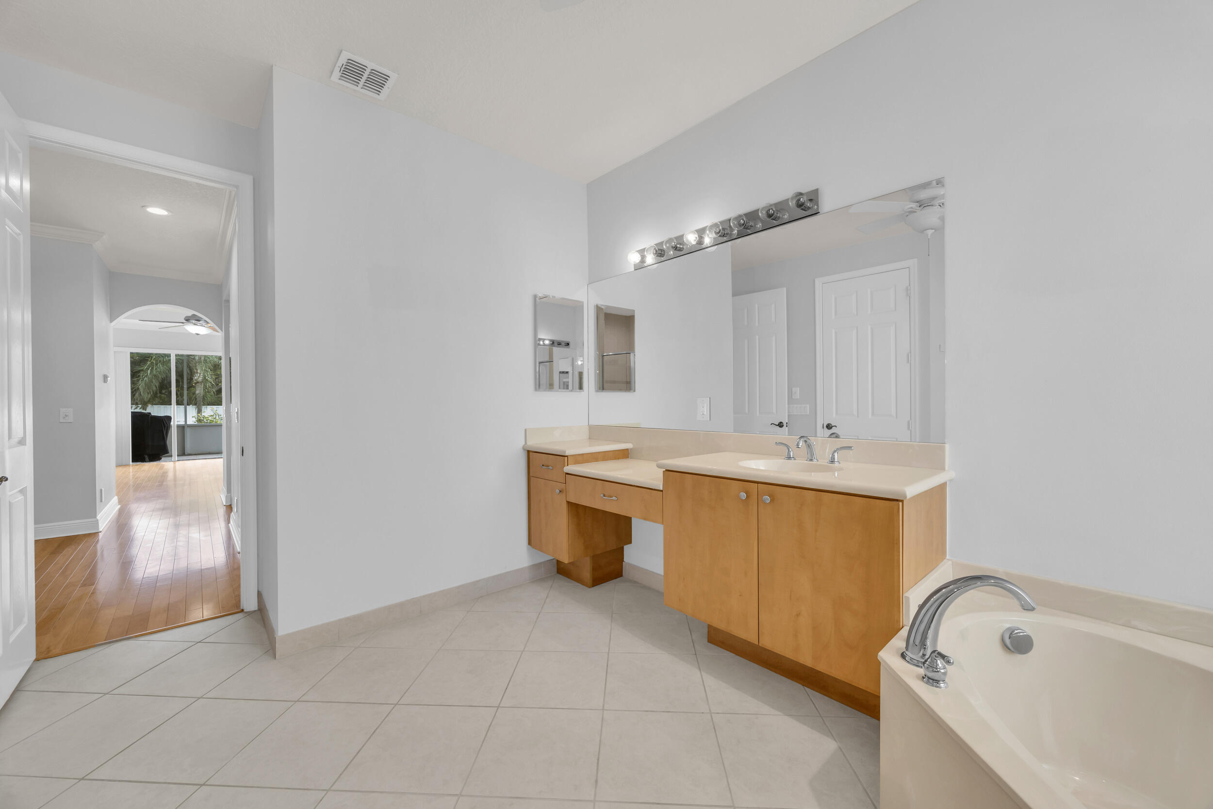 MLS #RX-11138245 image #29