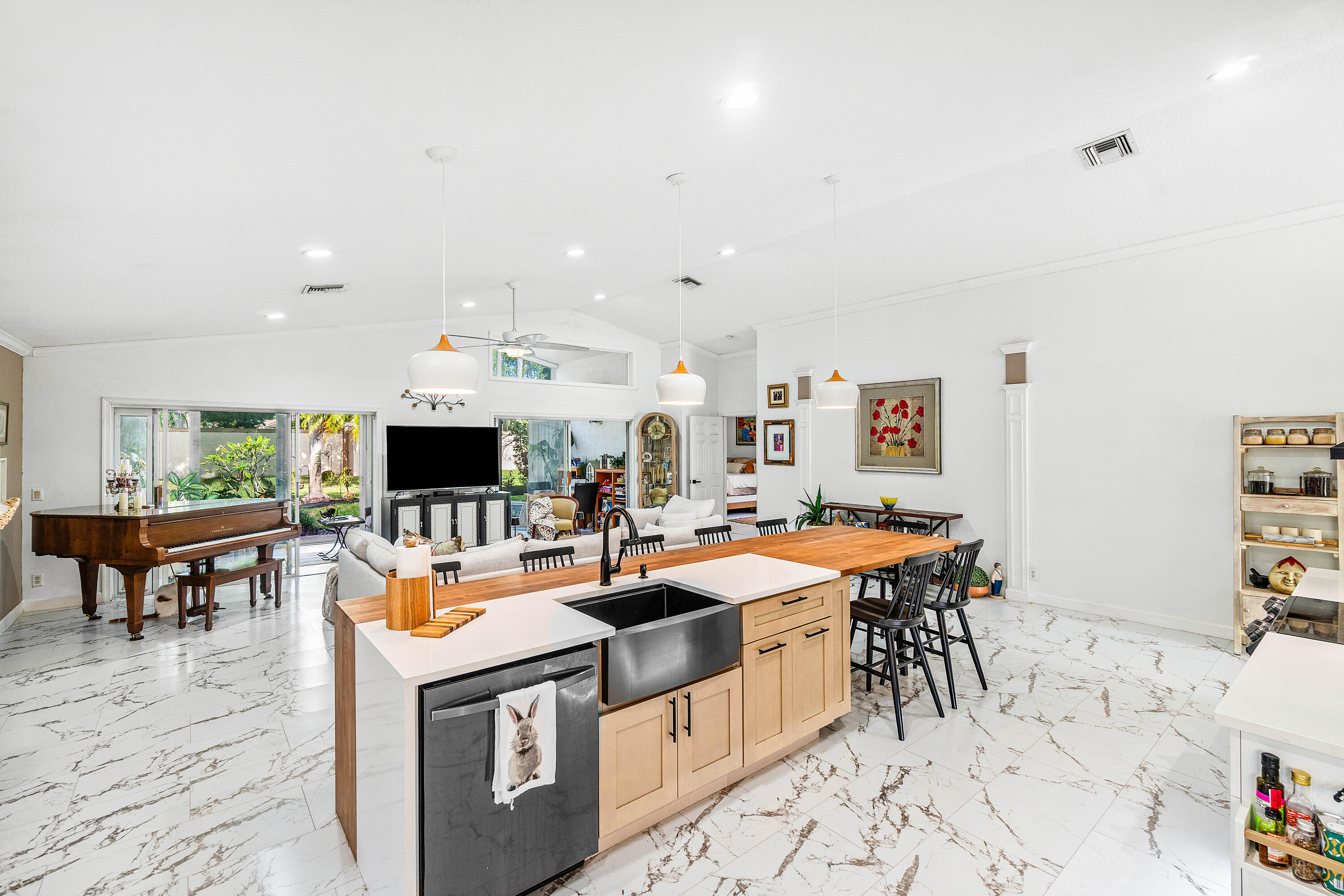 MLS #RX-11138281 image #9